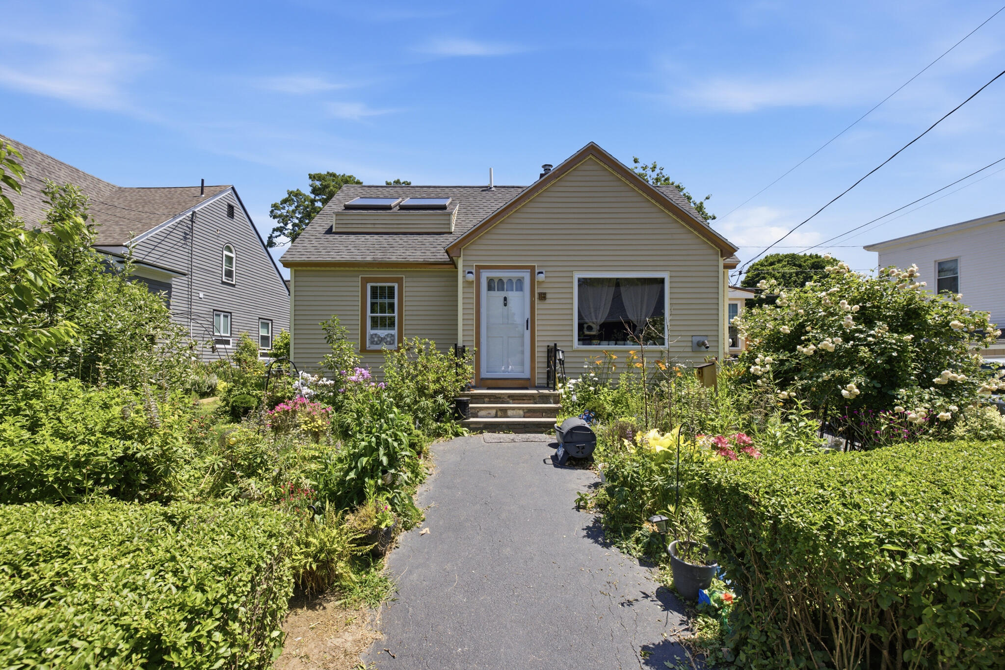 main property photo 22