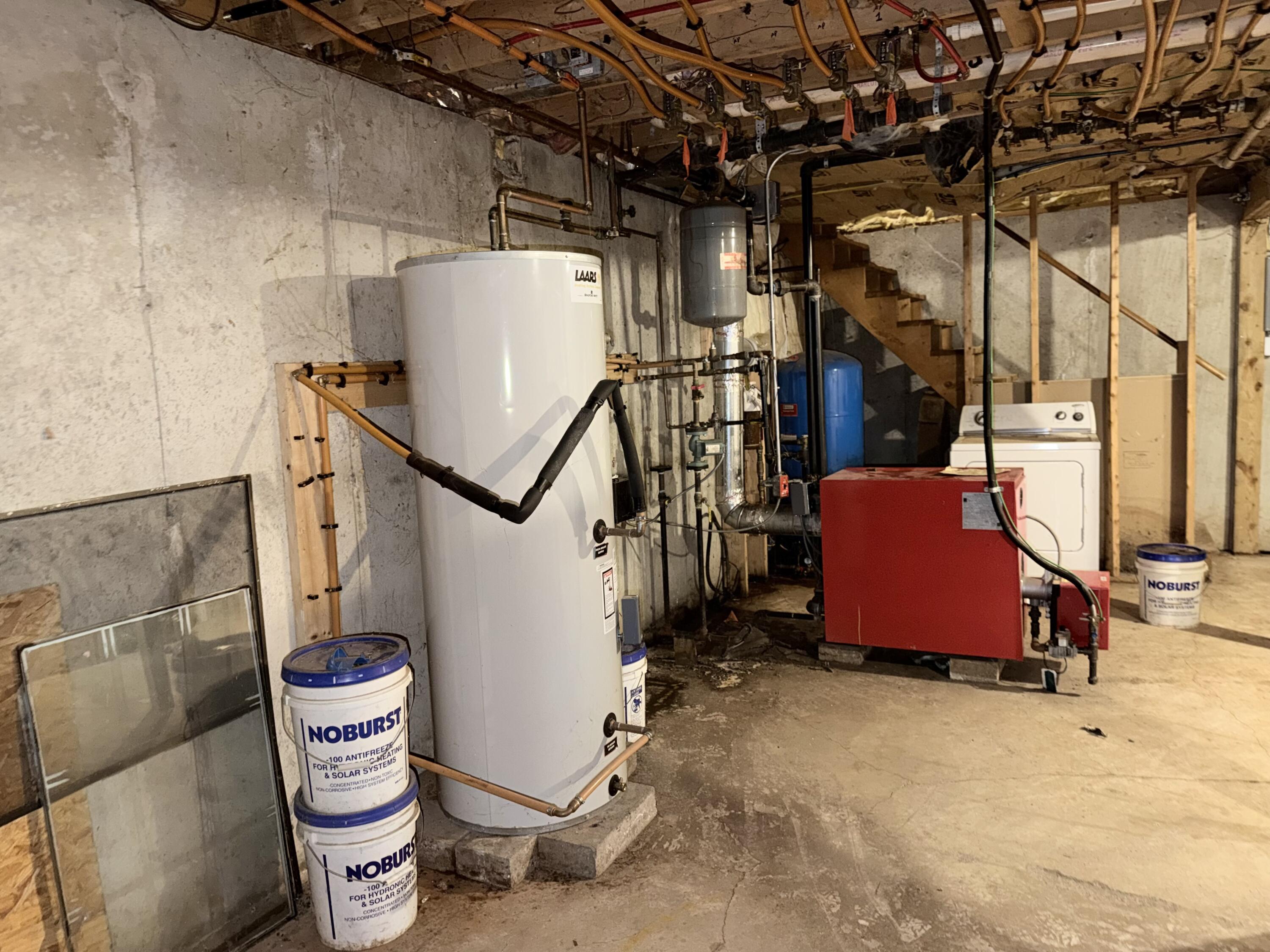 main property photo 50