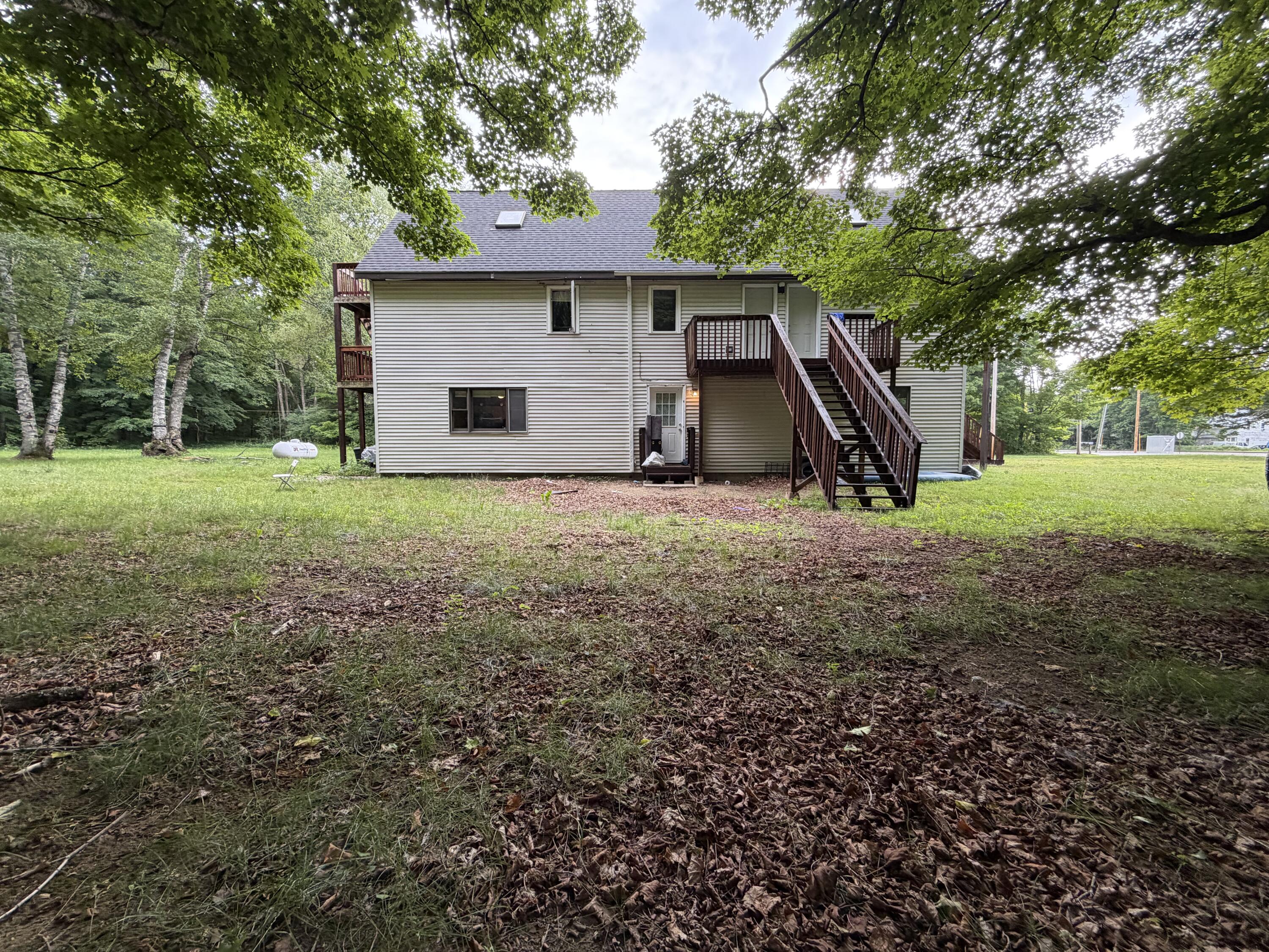 main property photo 6