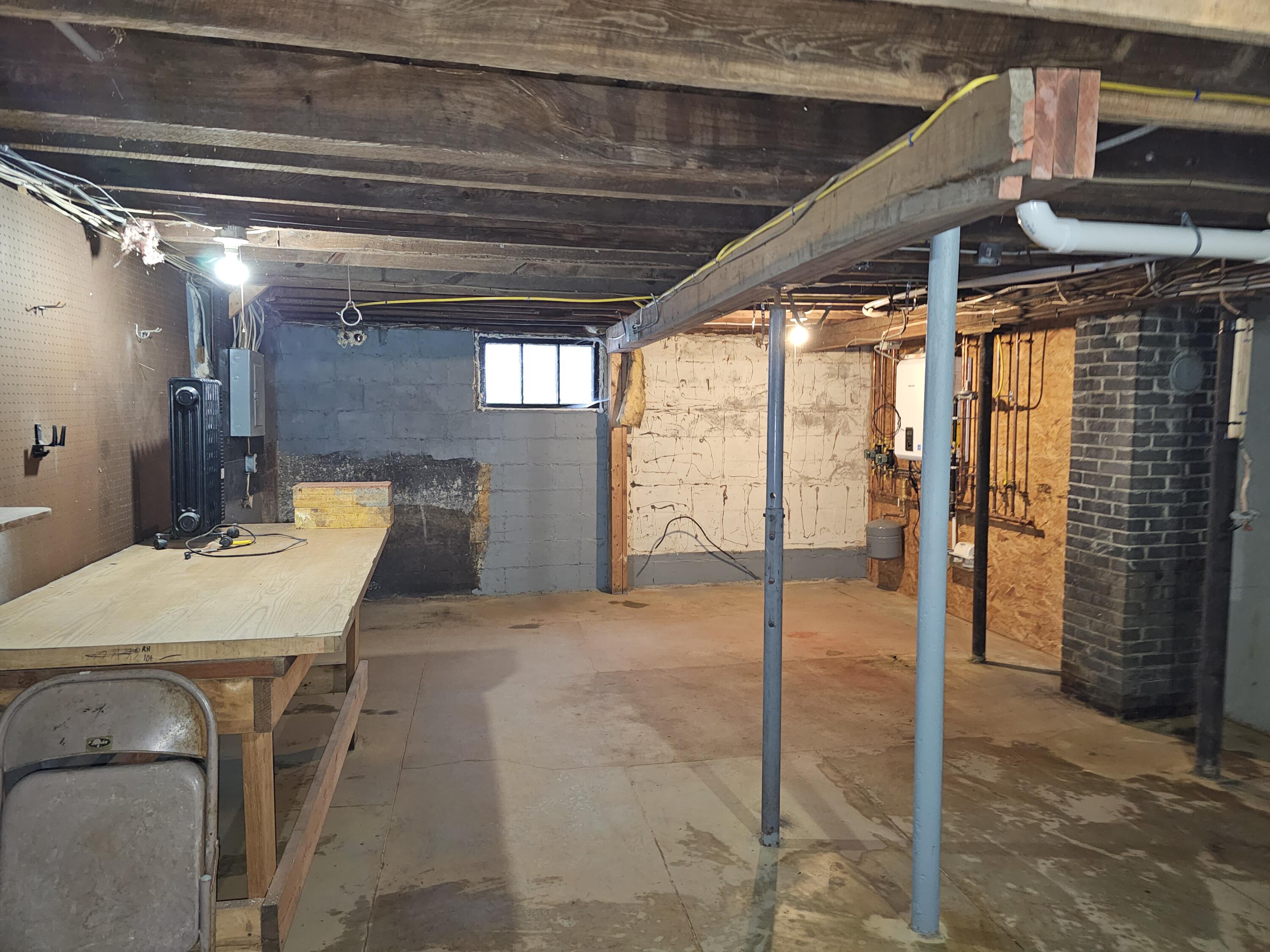 main property photo 34