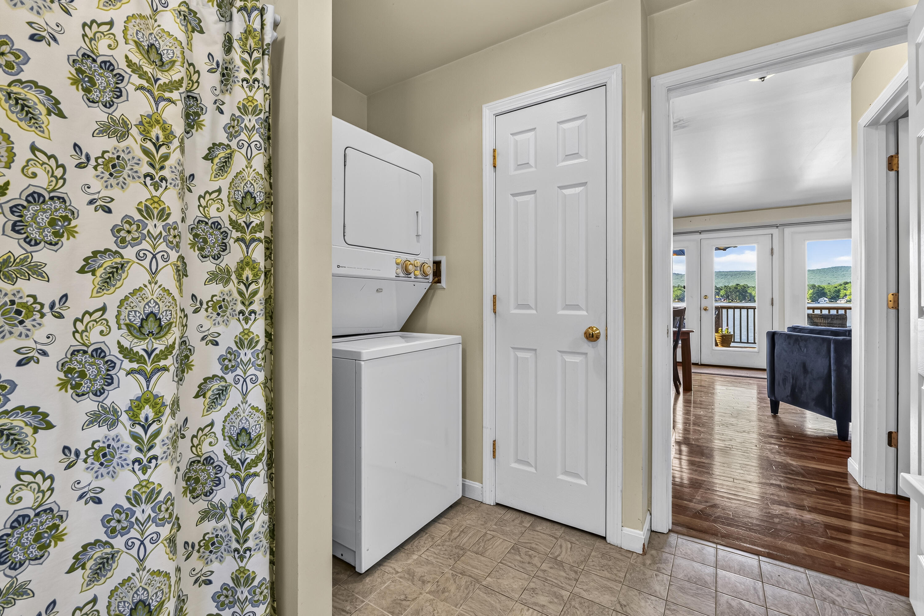 main property photo 61