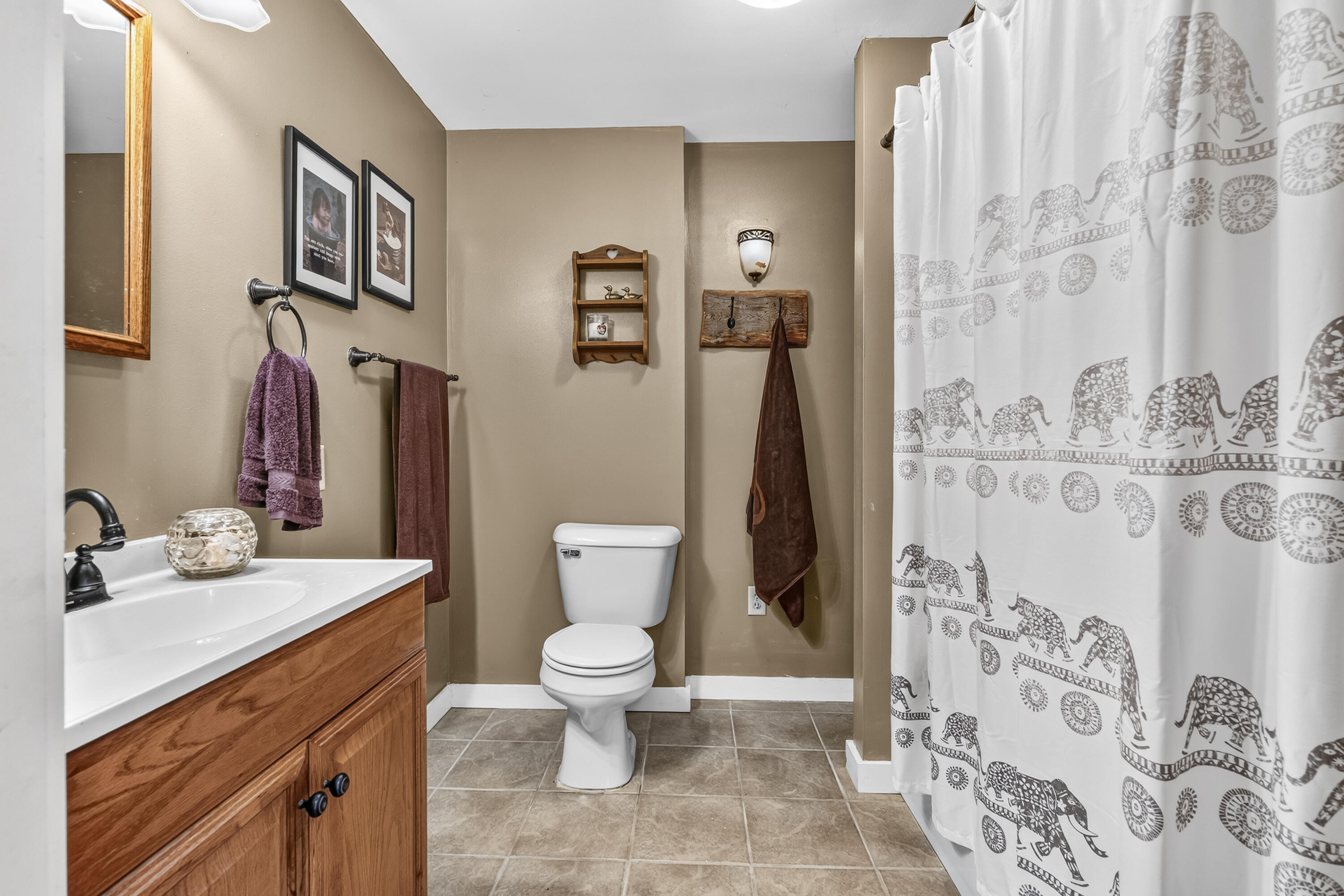 main property photo 64