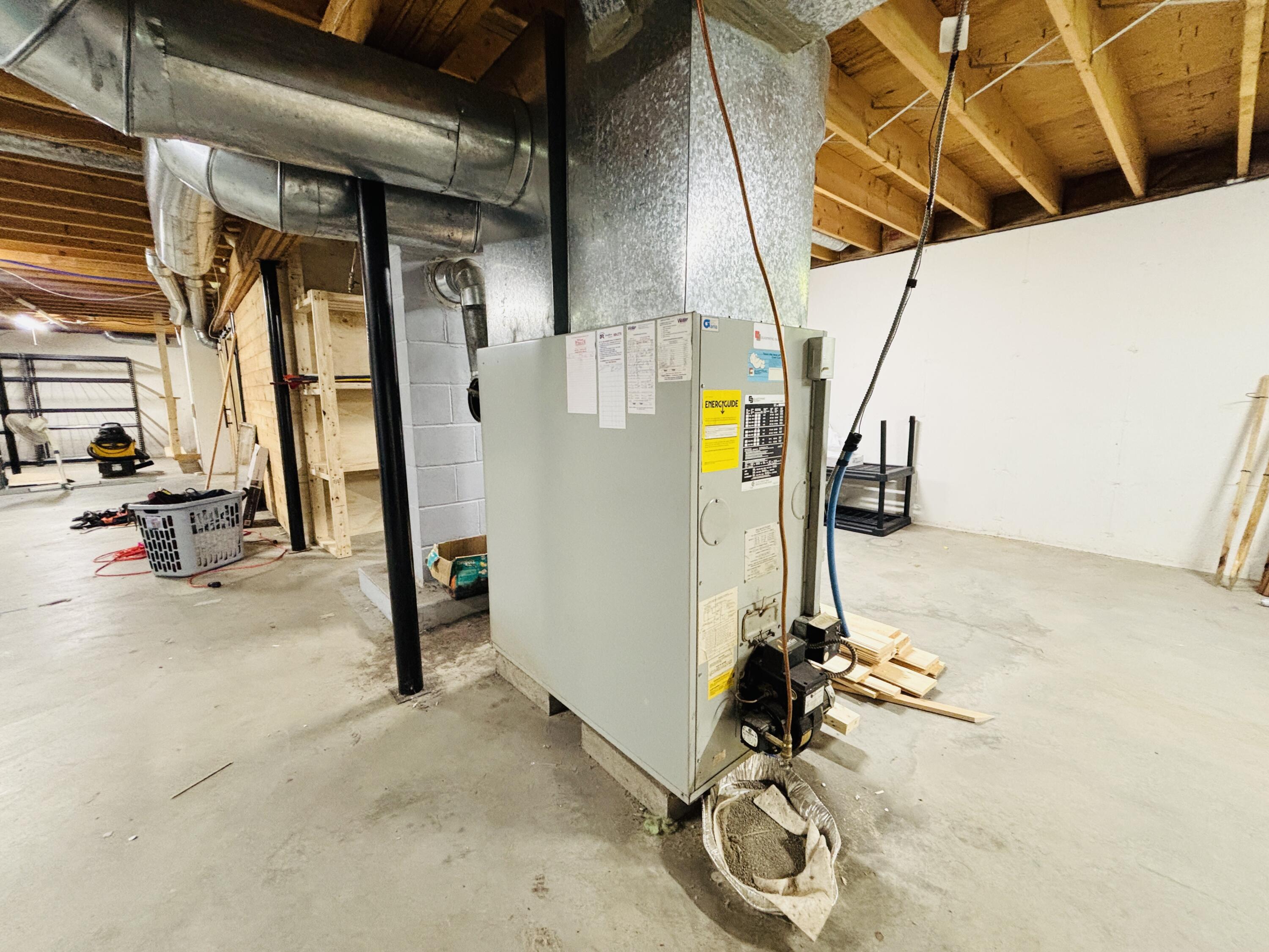 main property photo 50