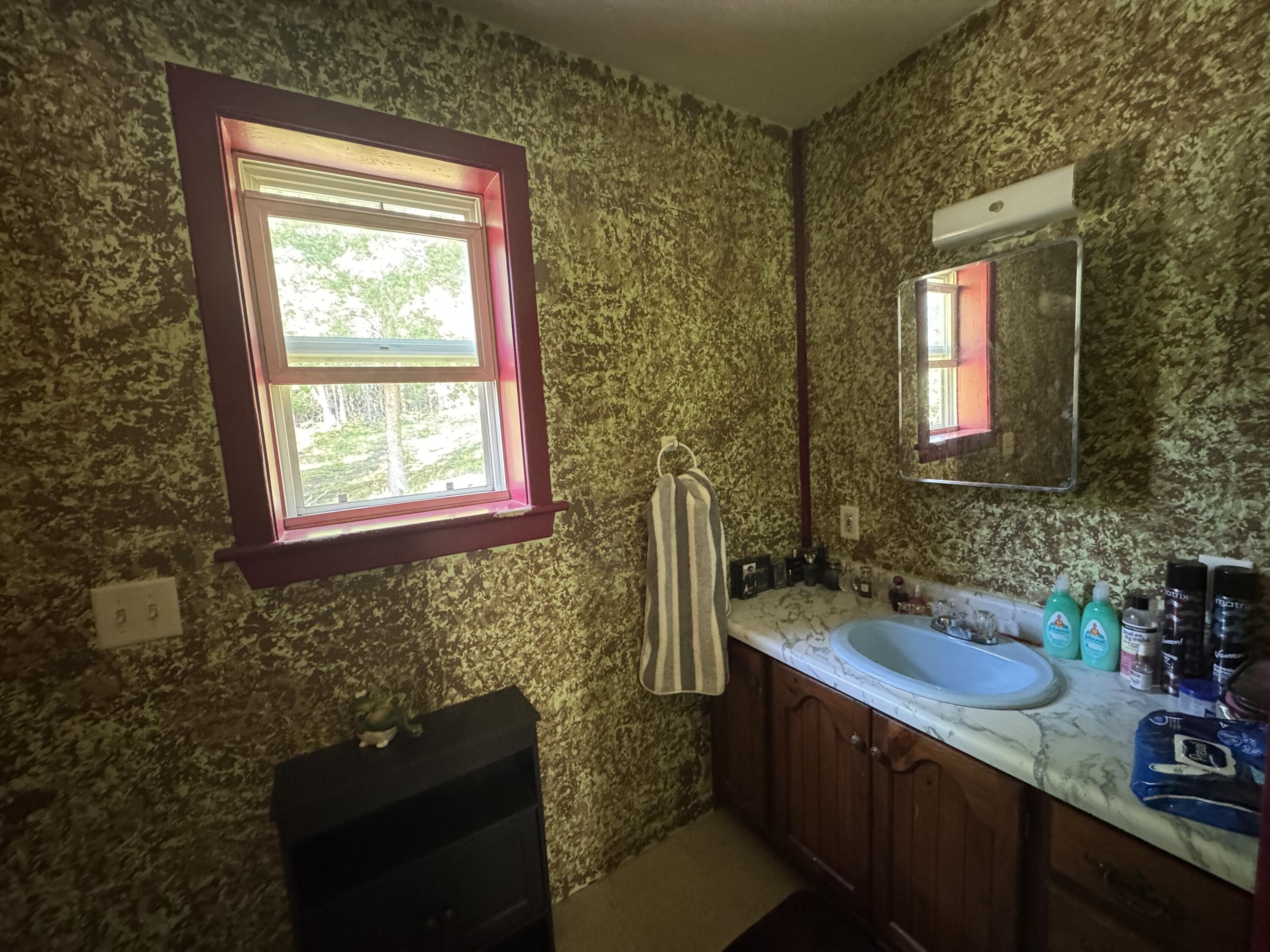 main property photo 48