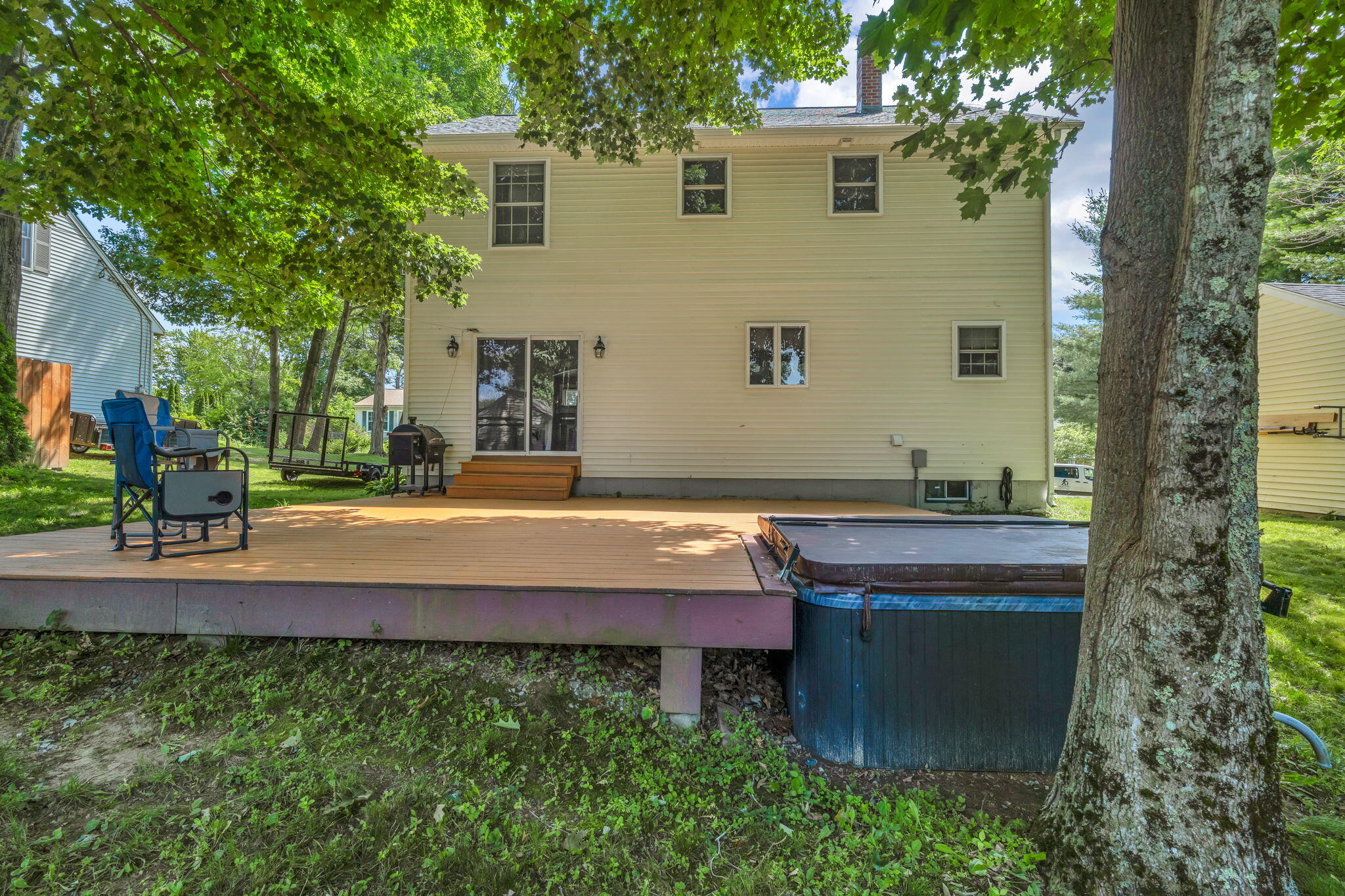 main property photo 39