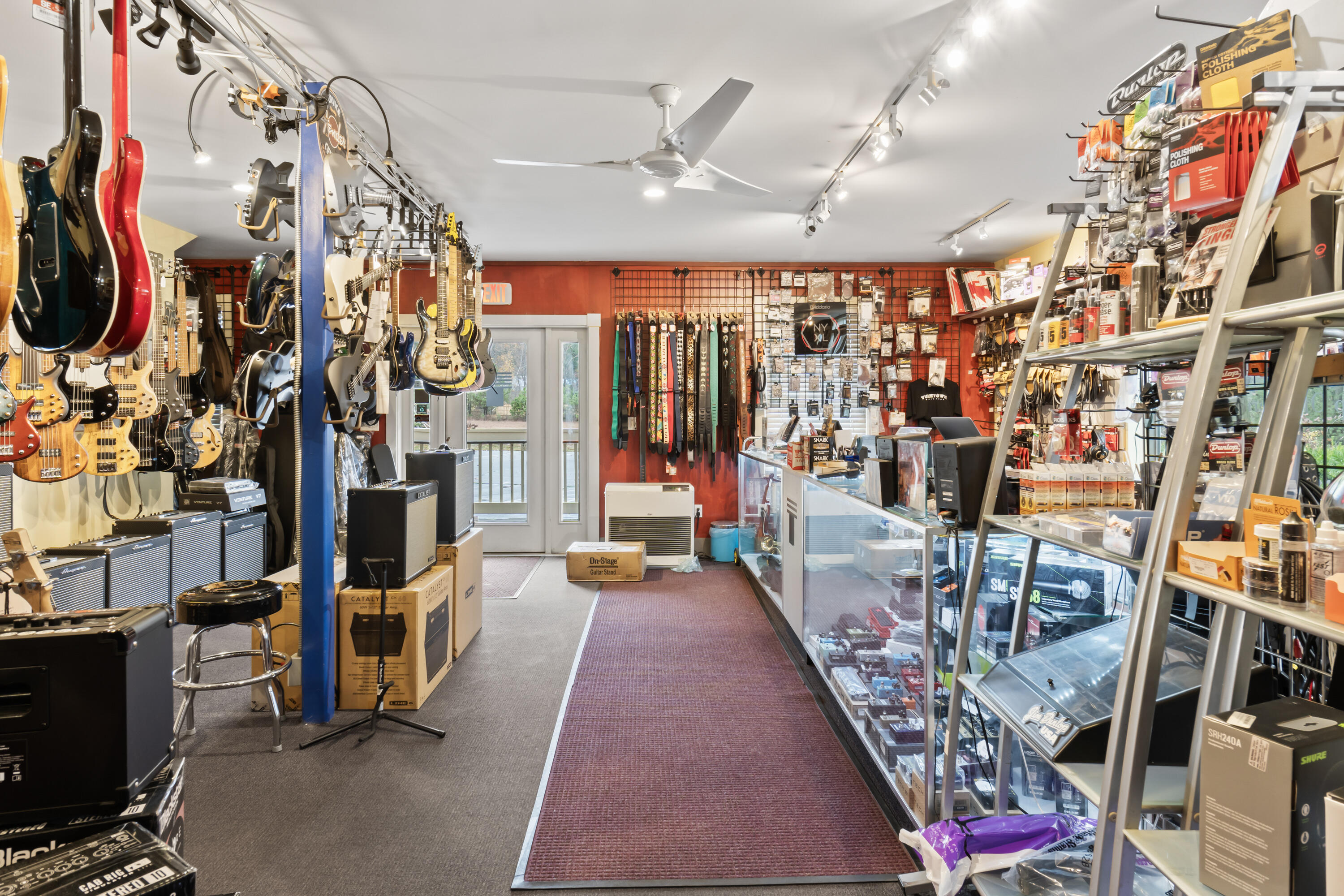 main property photo 20
