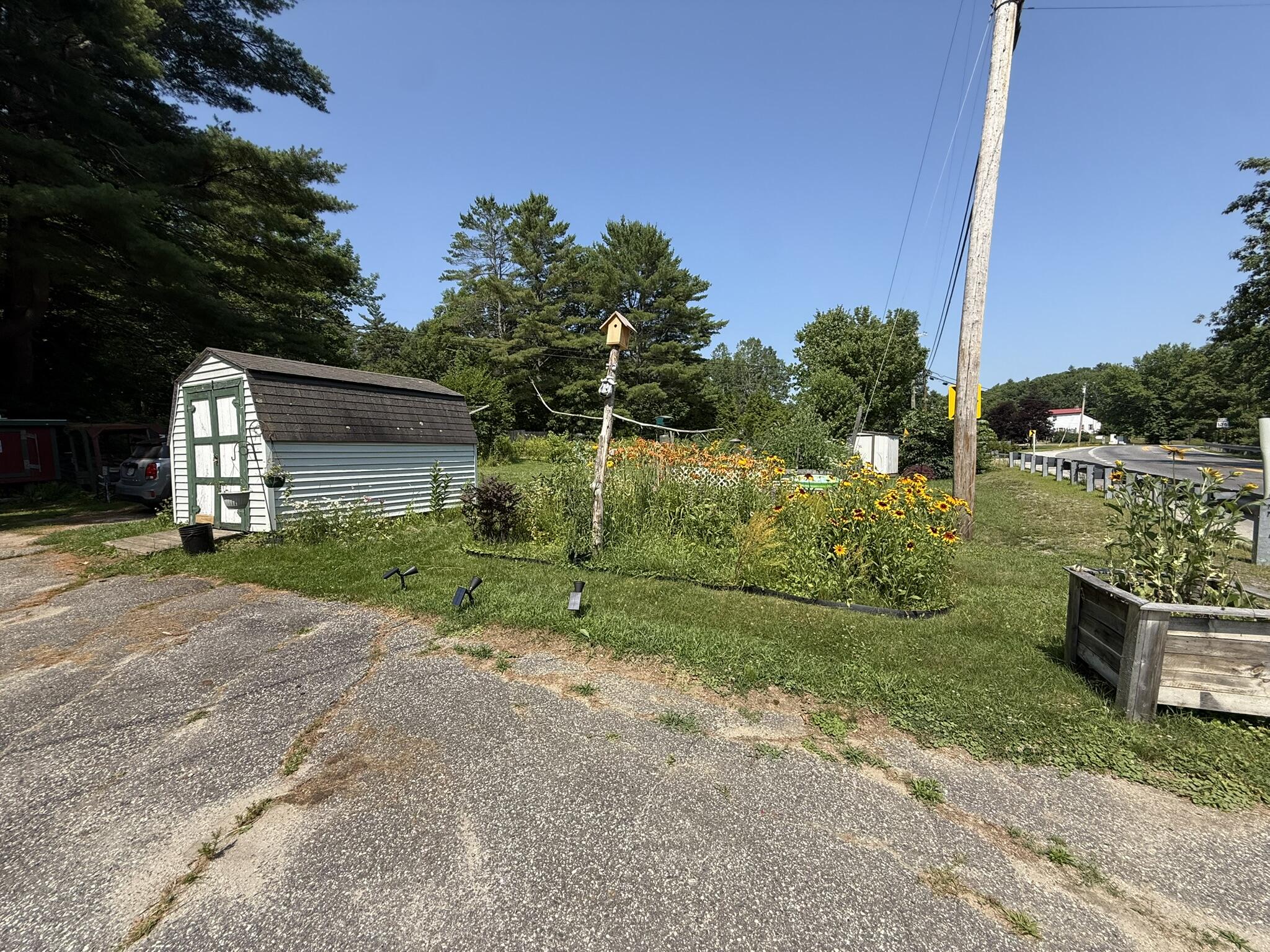 main property photo 13