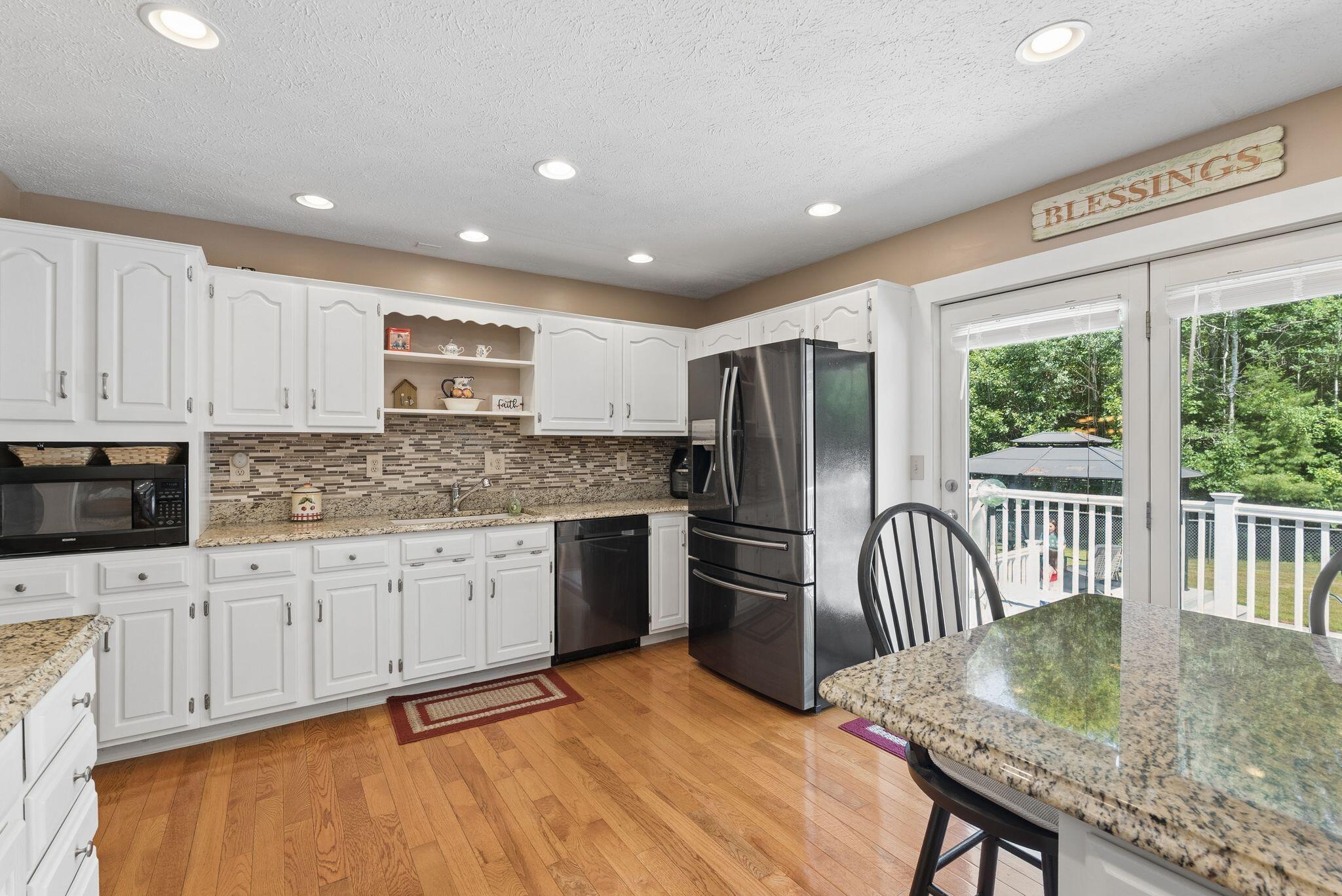 main property photo 58