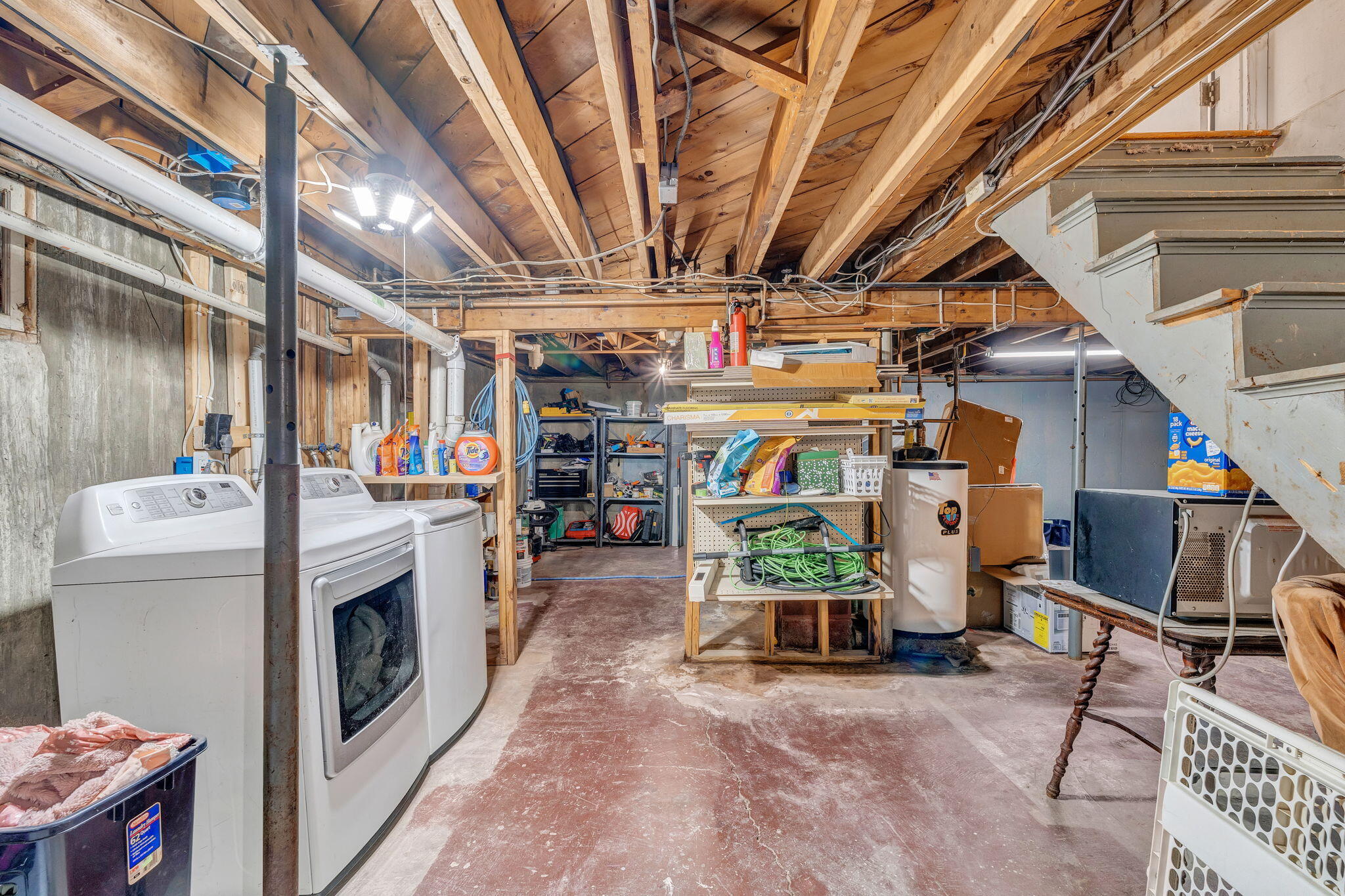 main property photo 41