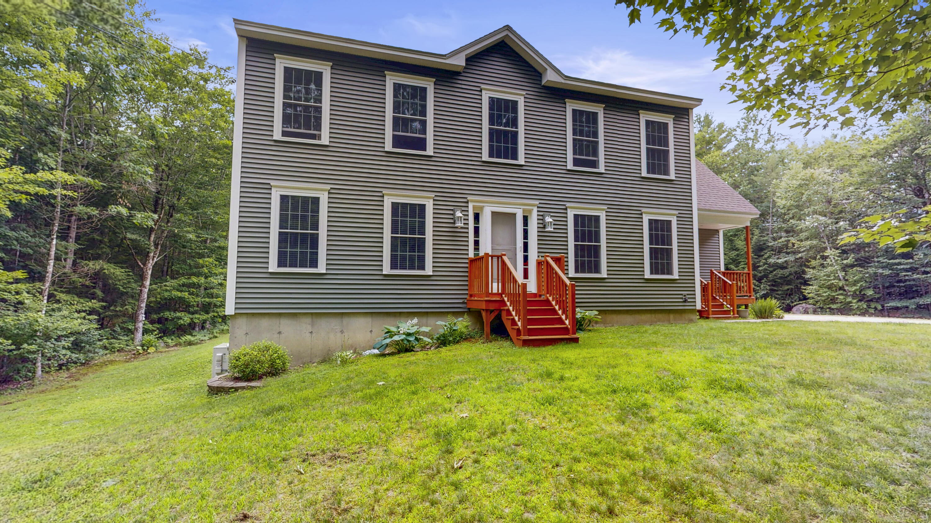 main property photo 78