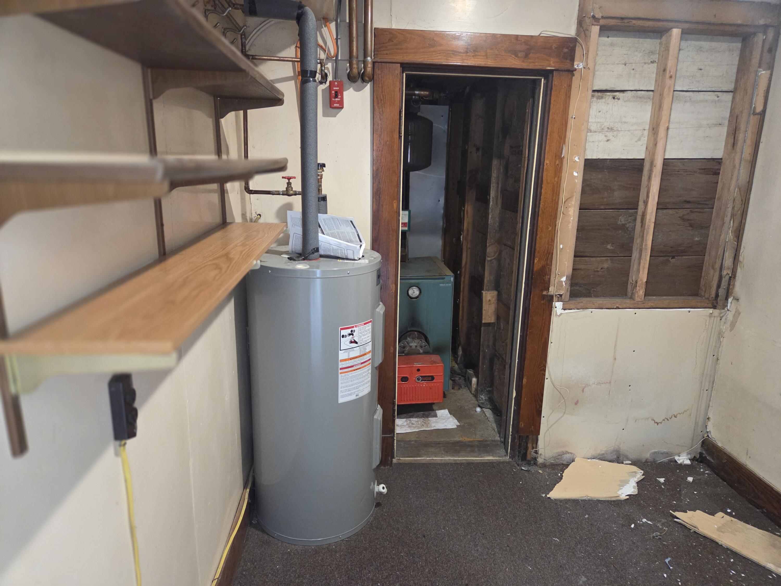 main property photo 15
