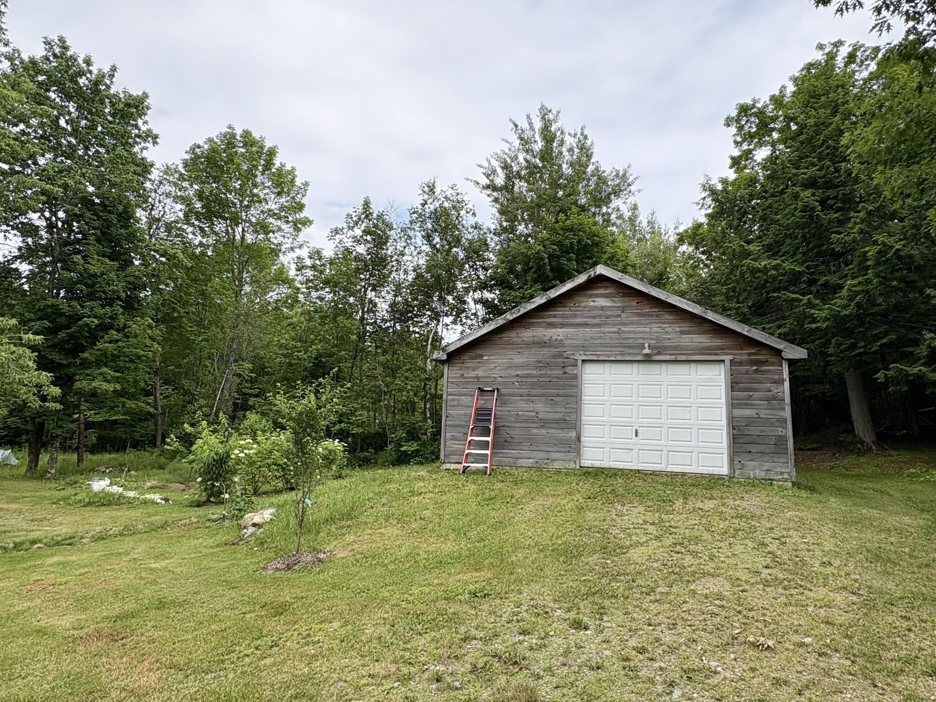 main property photo 65