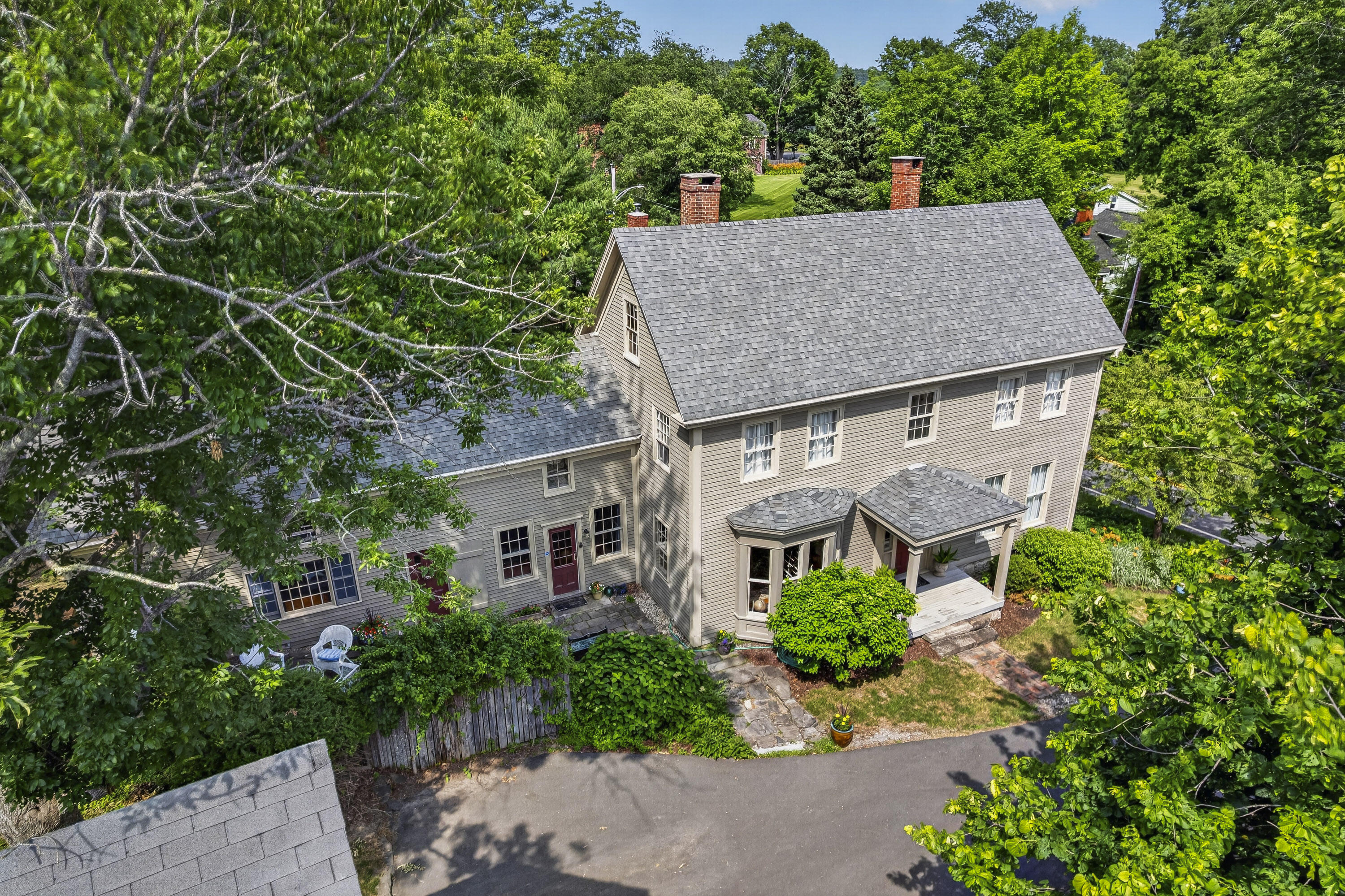 main property photo 75