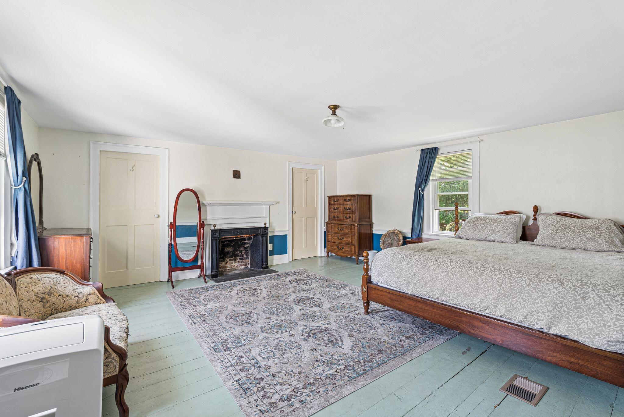 main property photo 45