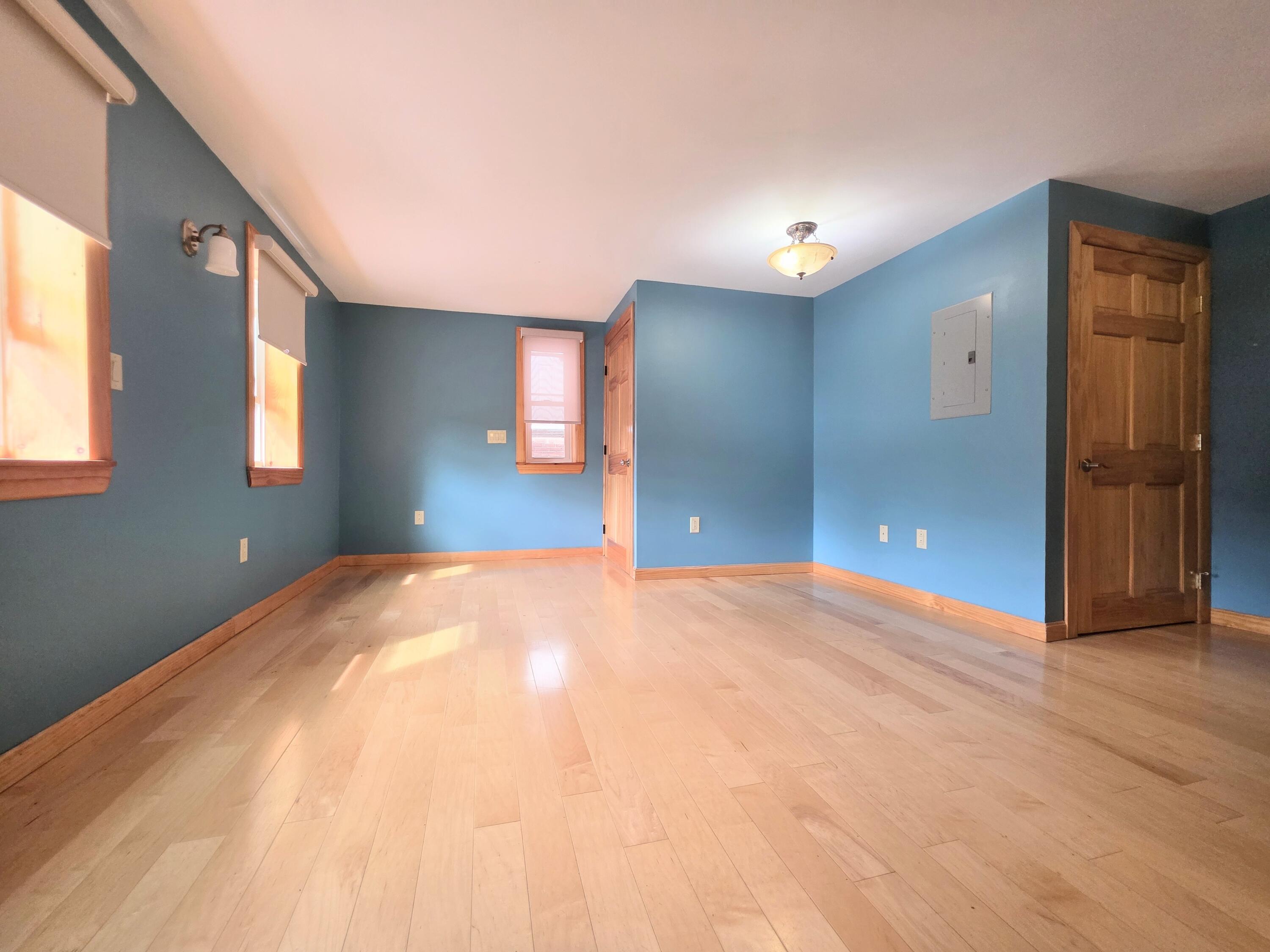 main property photo 67