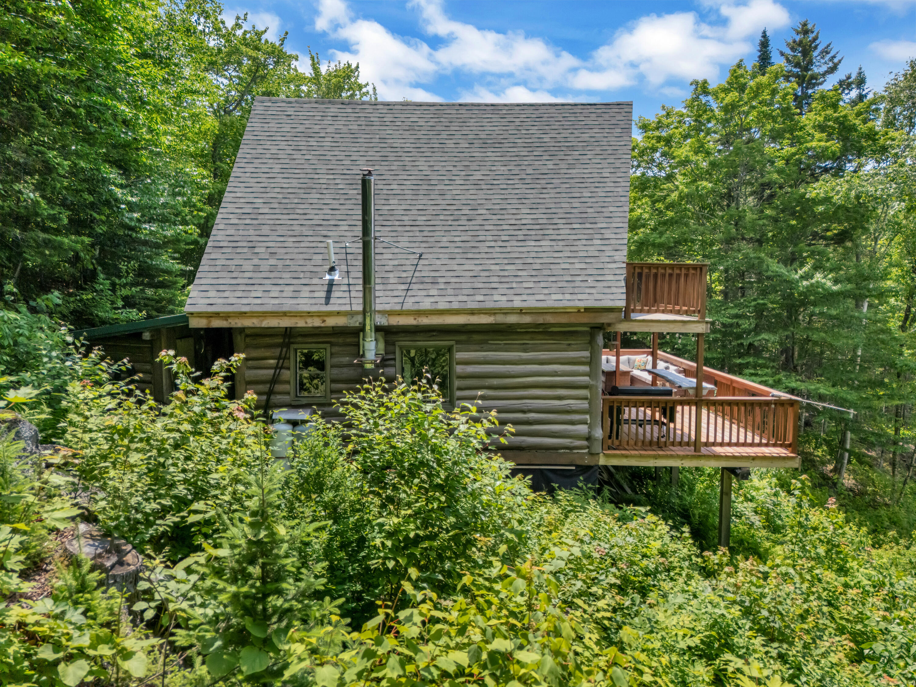 main property photo 37