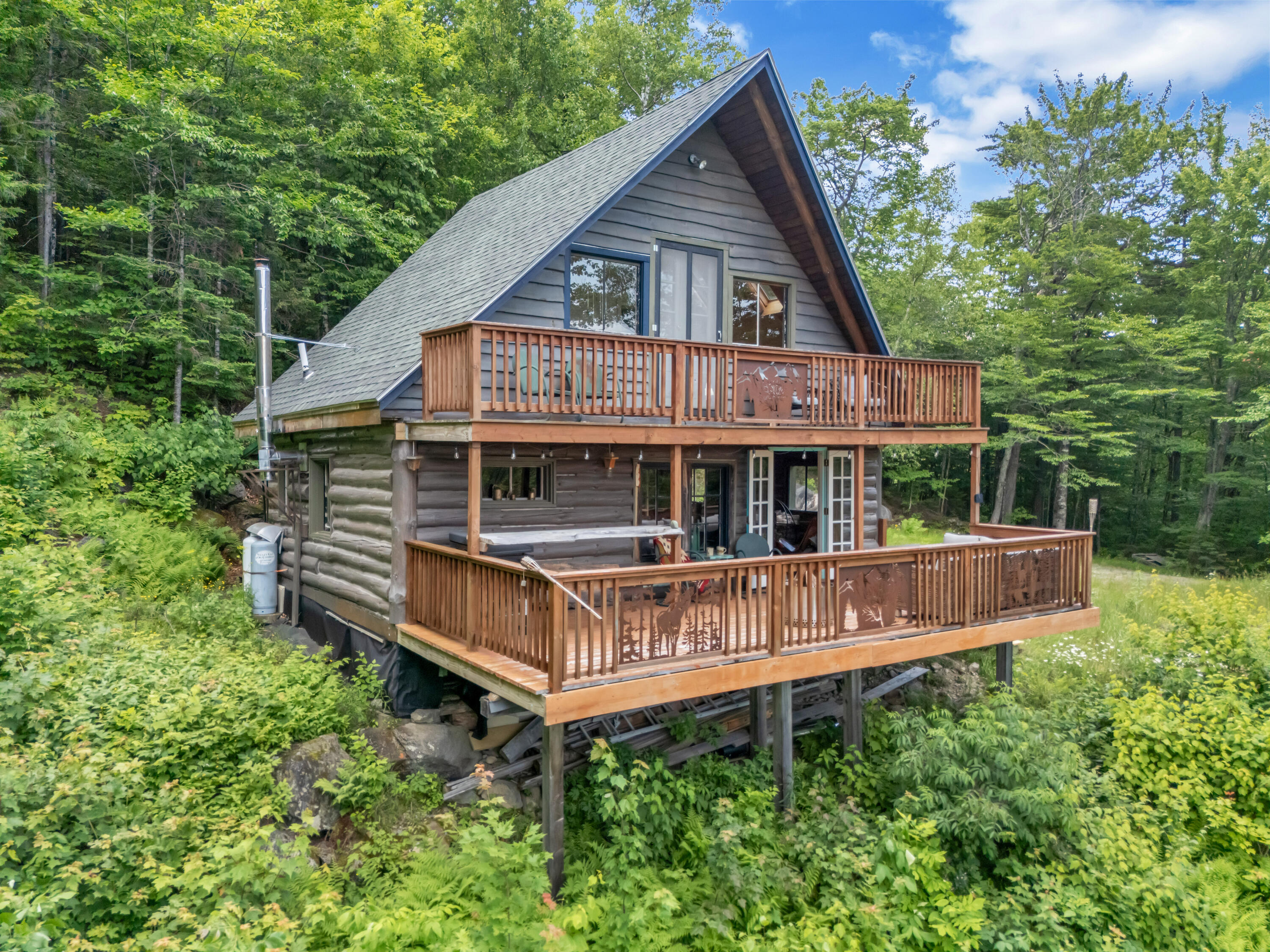 main property photo 5