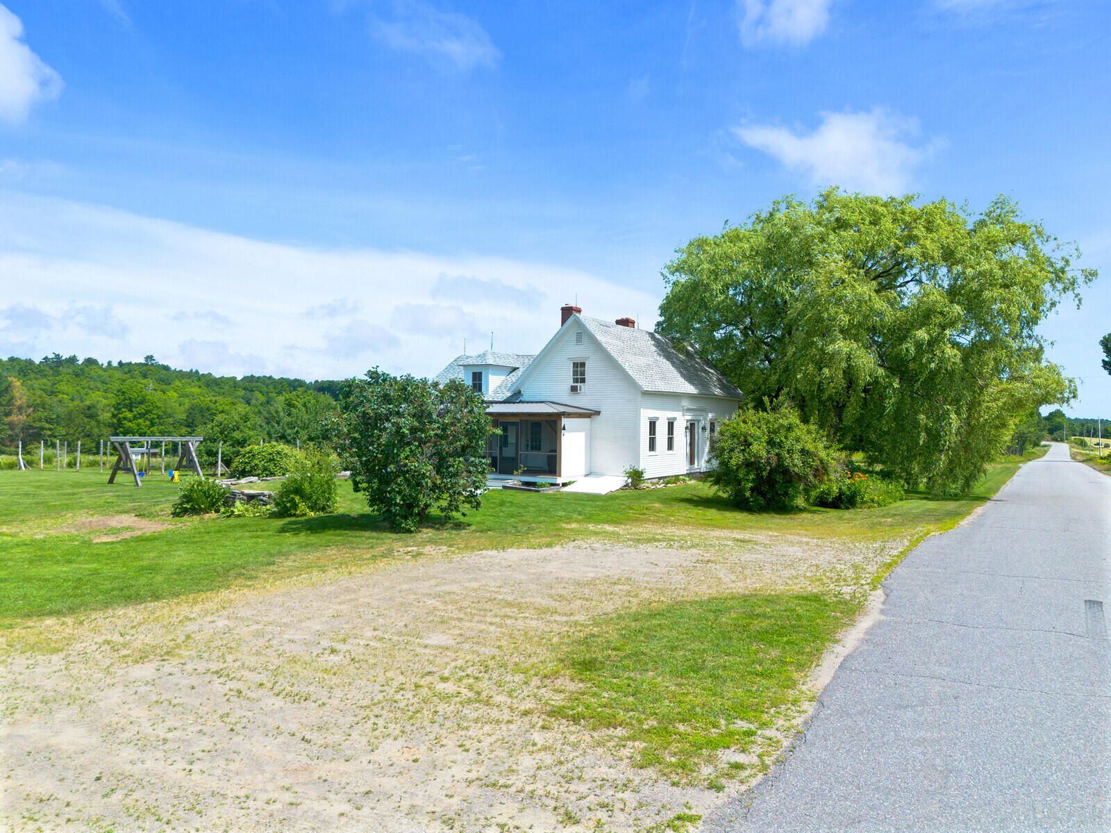 main property photo 3