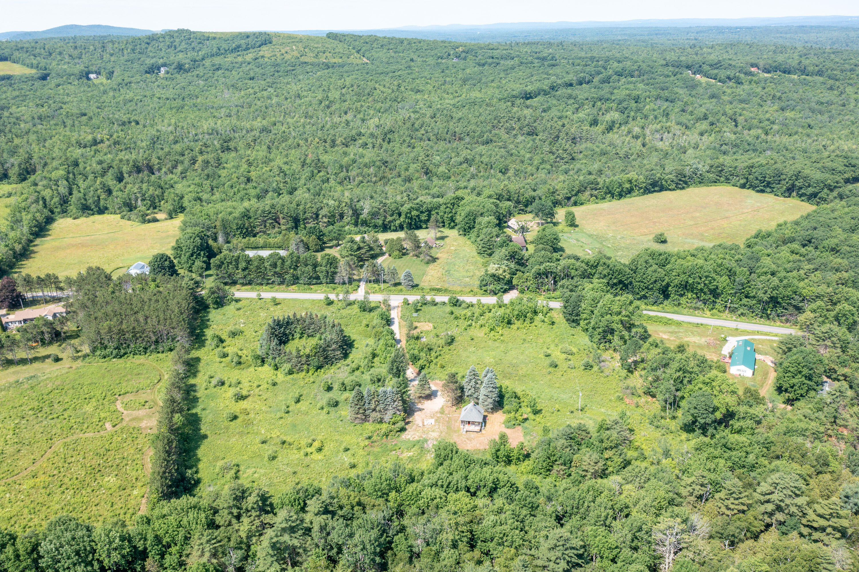 main property photo 9