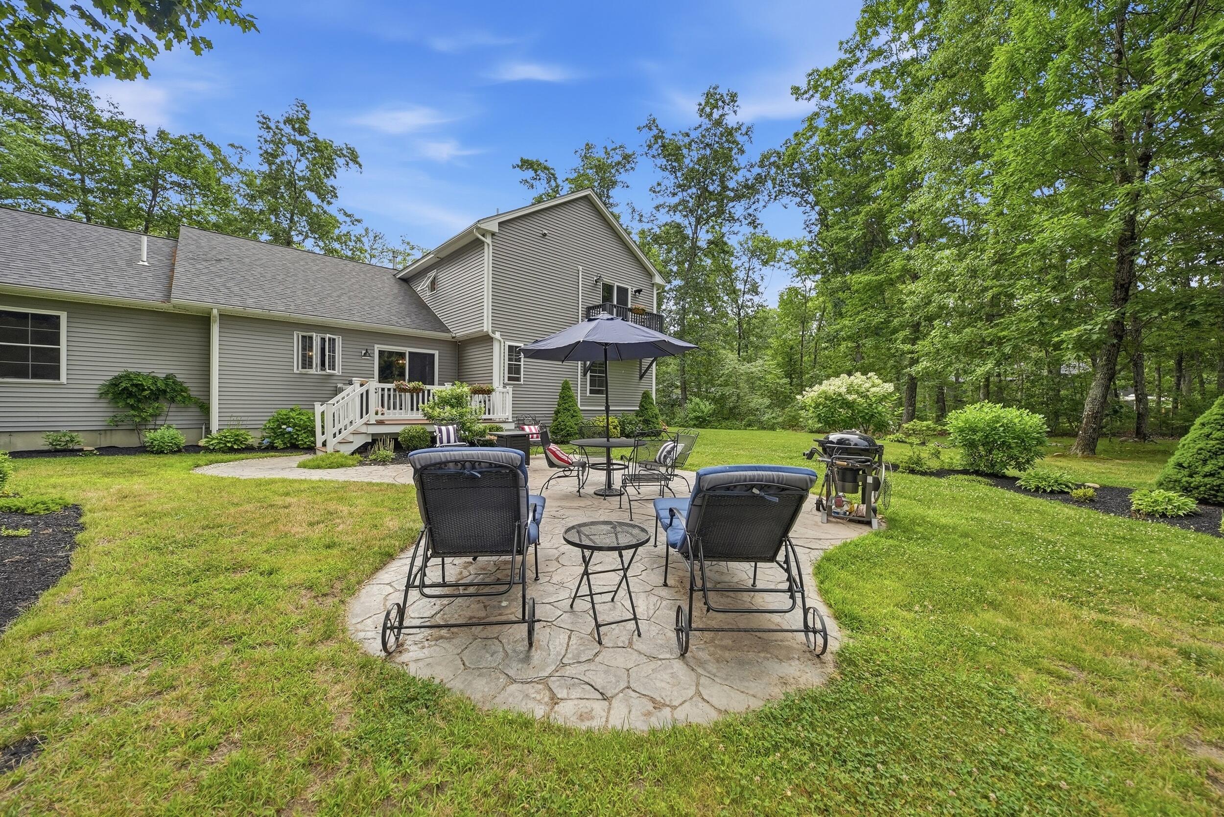 main property photo 68