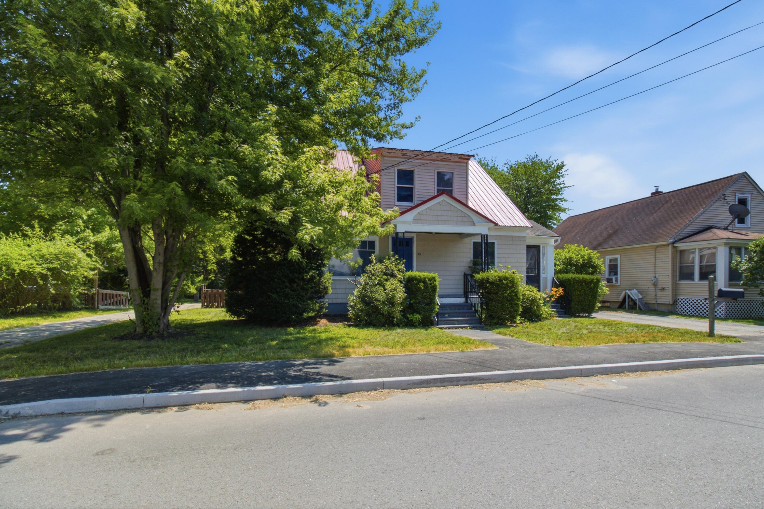 main property photo 31