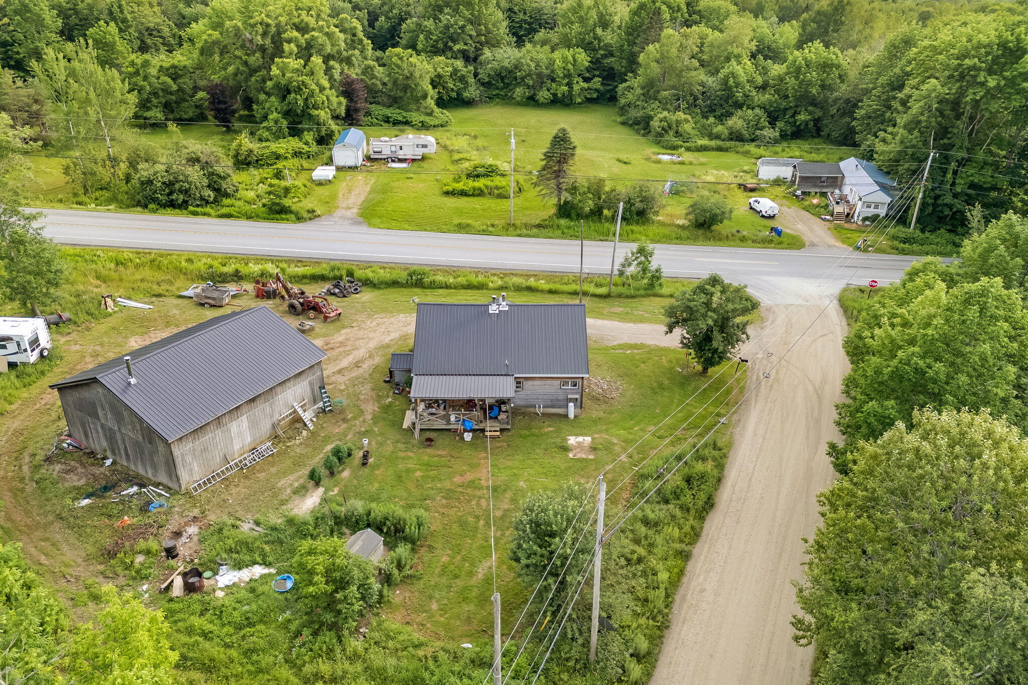main property photo 33