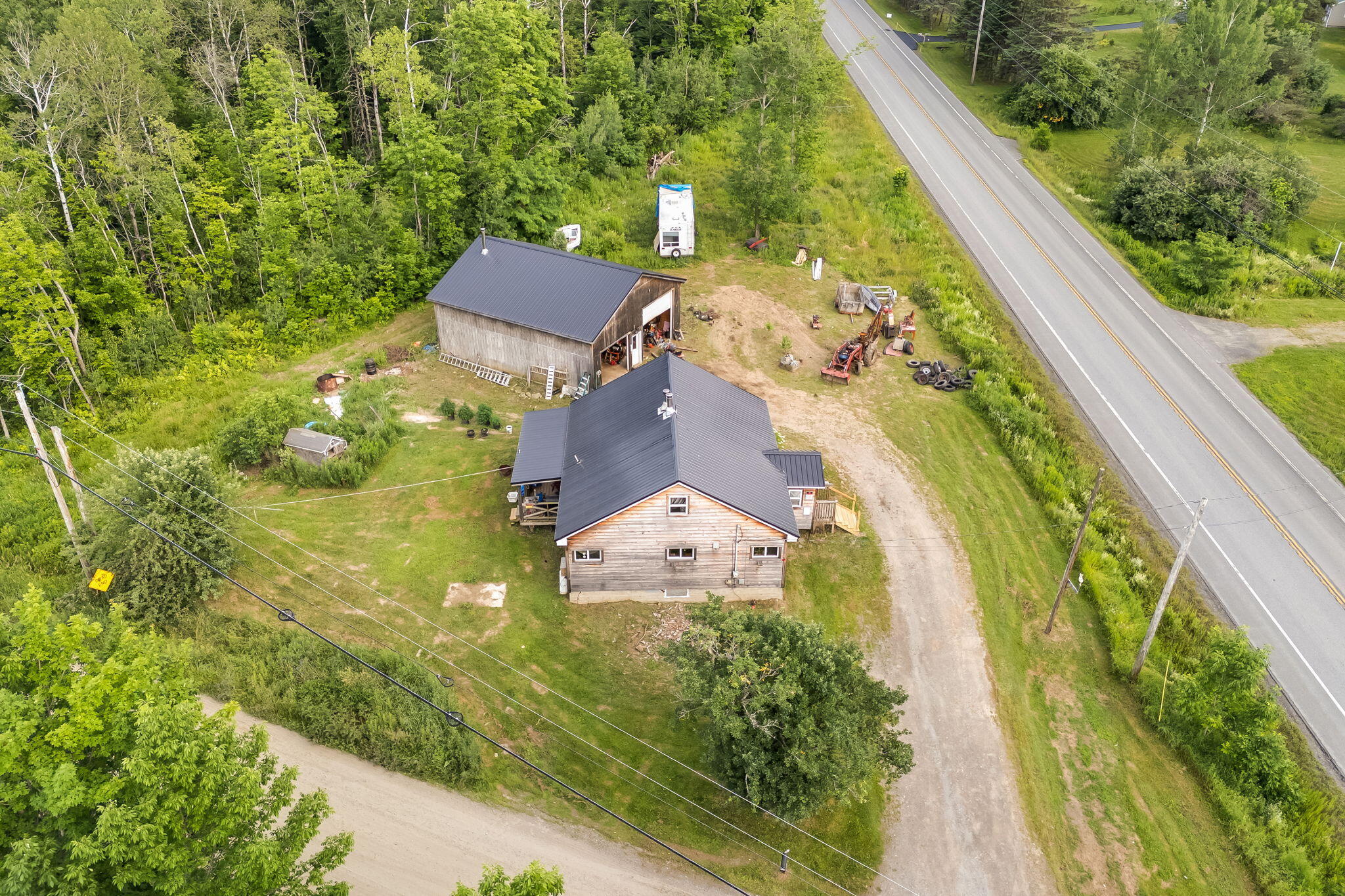main property photo 35