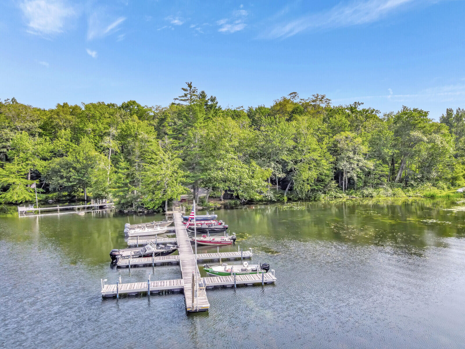 main property photo 18