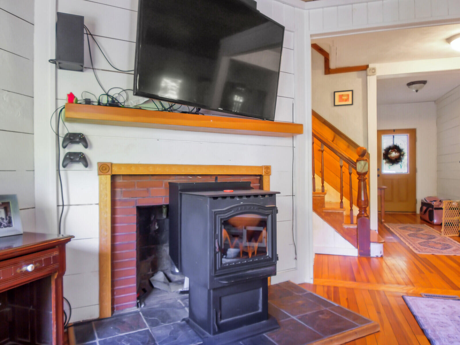 main property photo 37