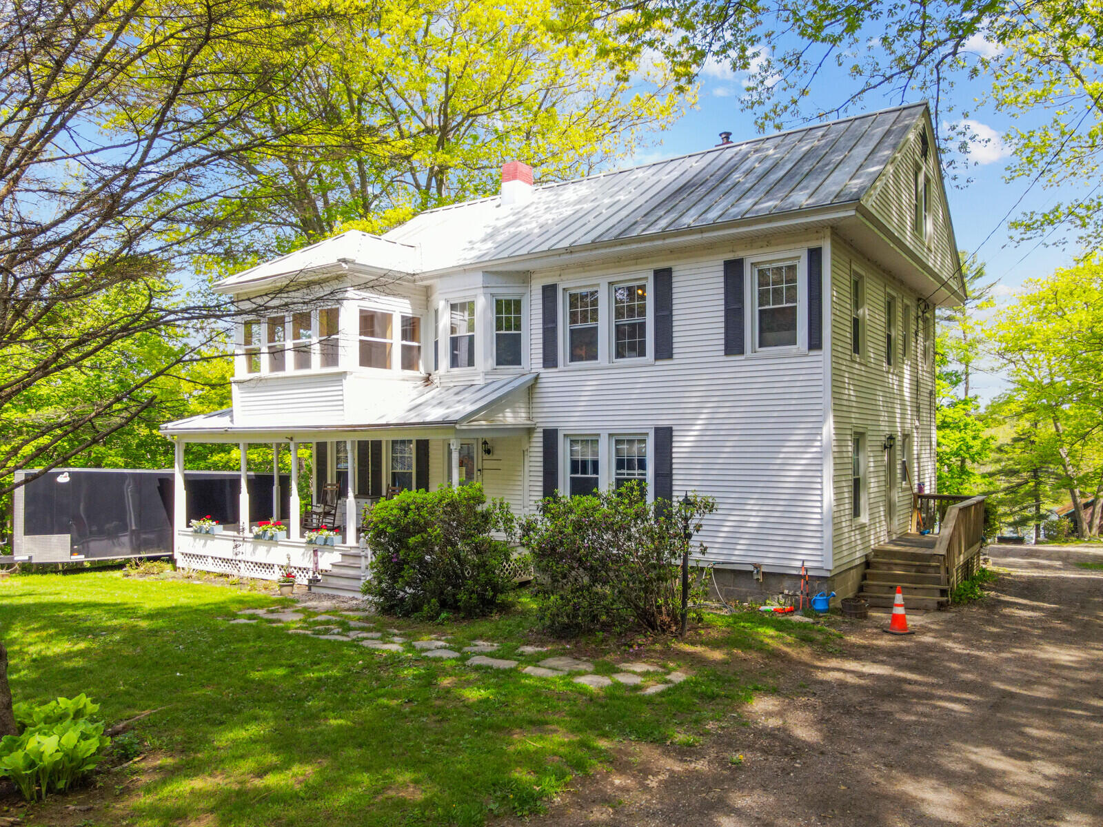 main property photo 5