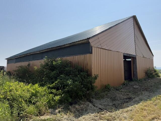 main property photo 57
