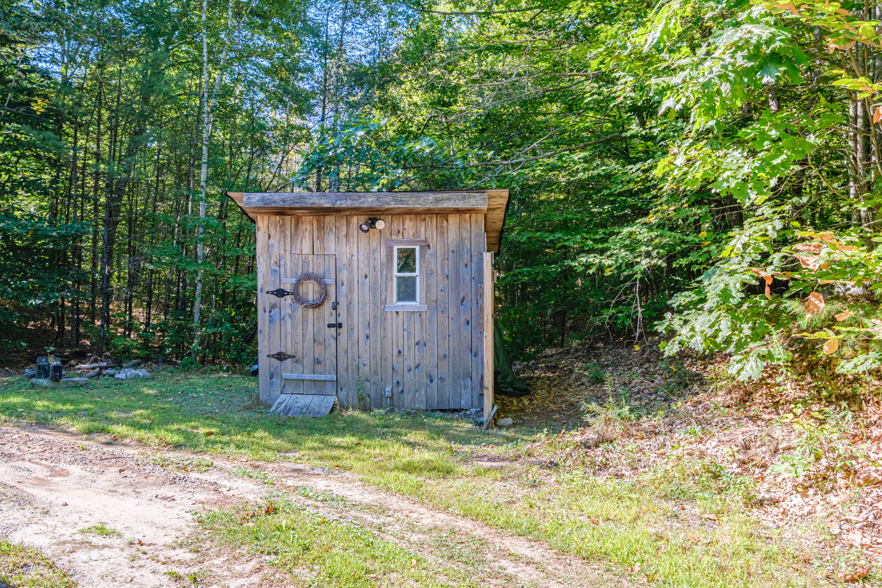 main property photo 64