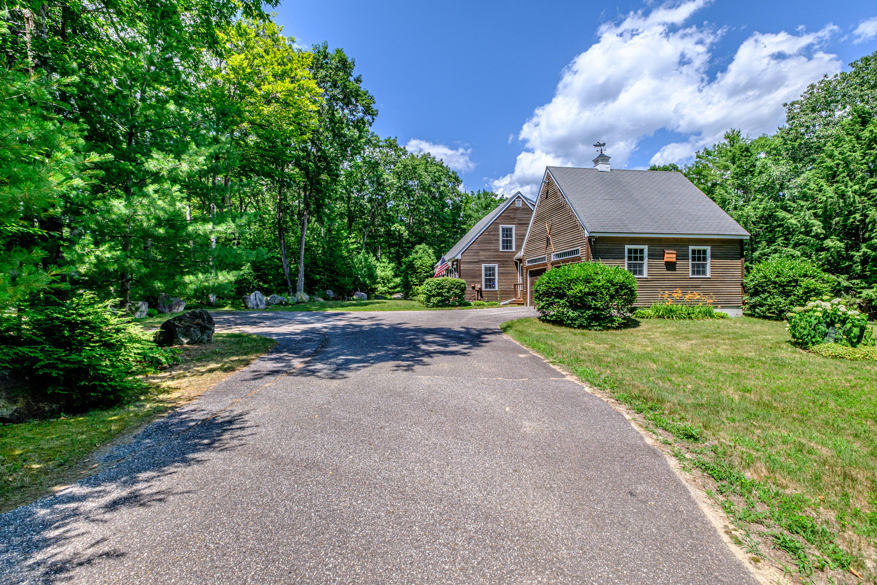 main property photo 74