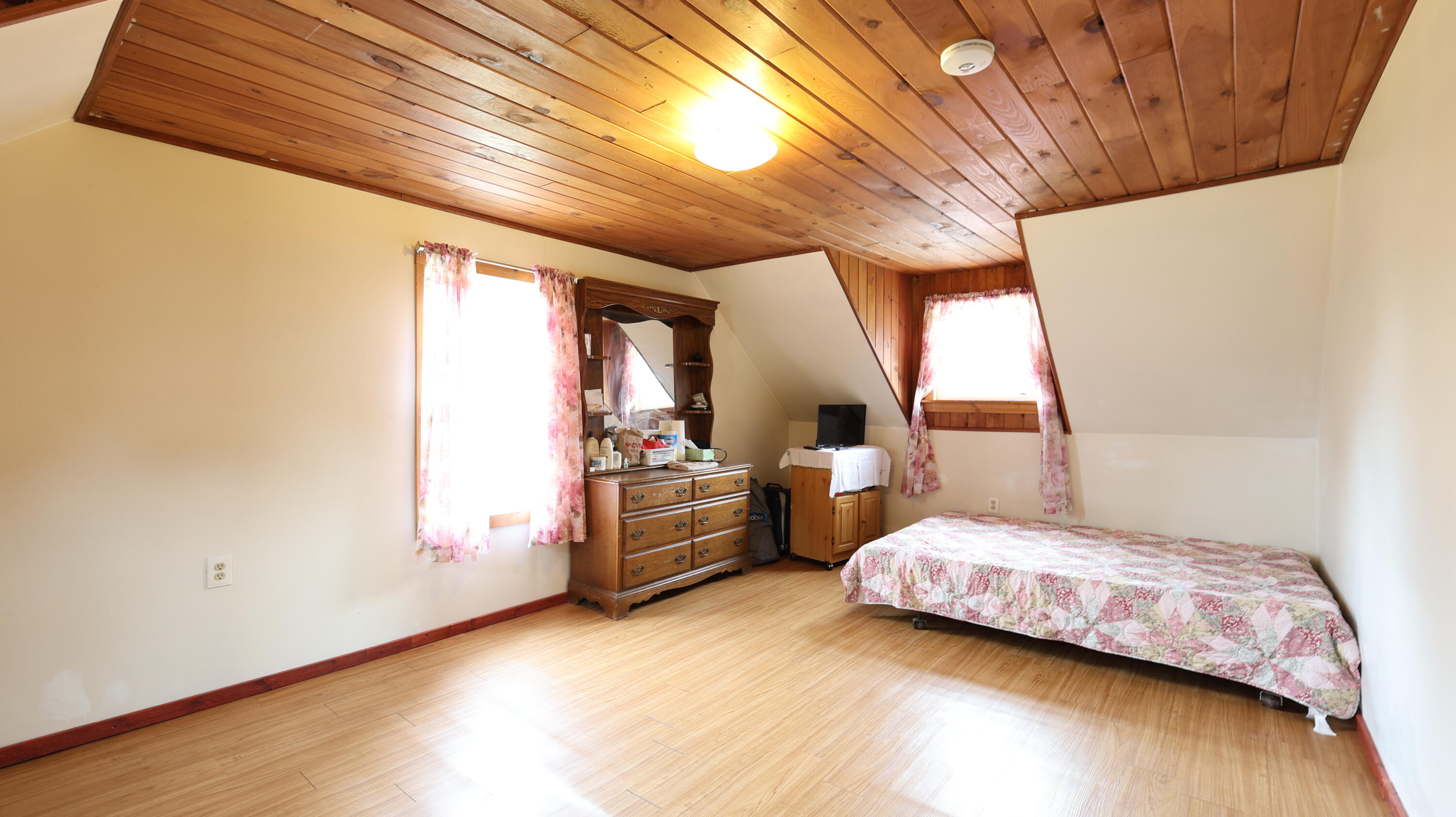 main property photo 61