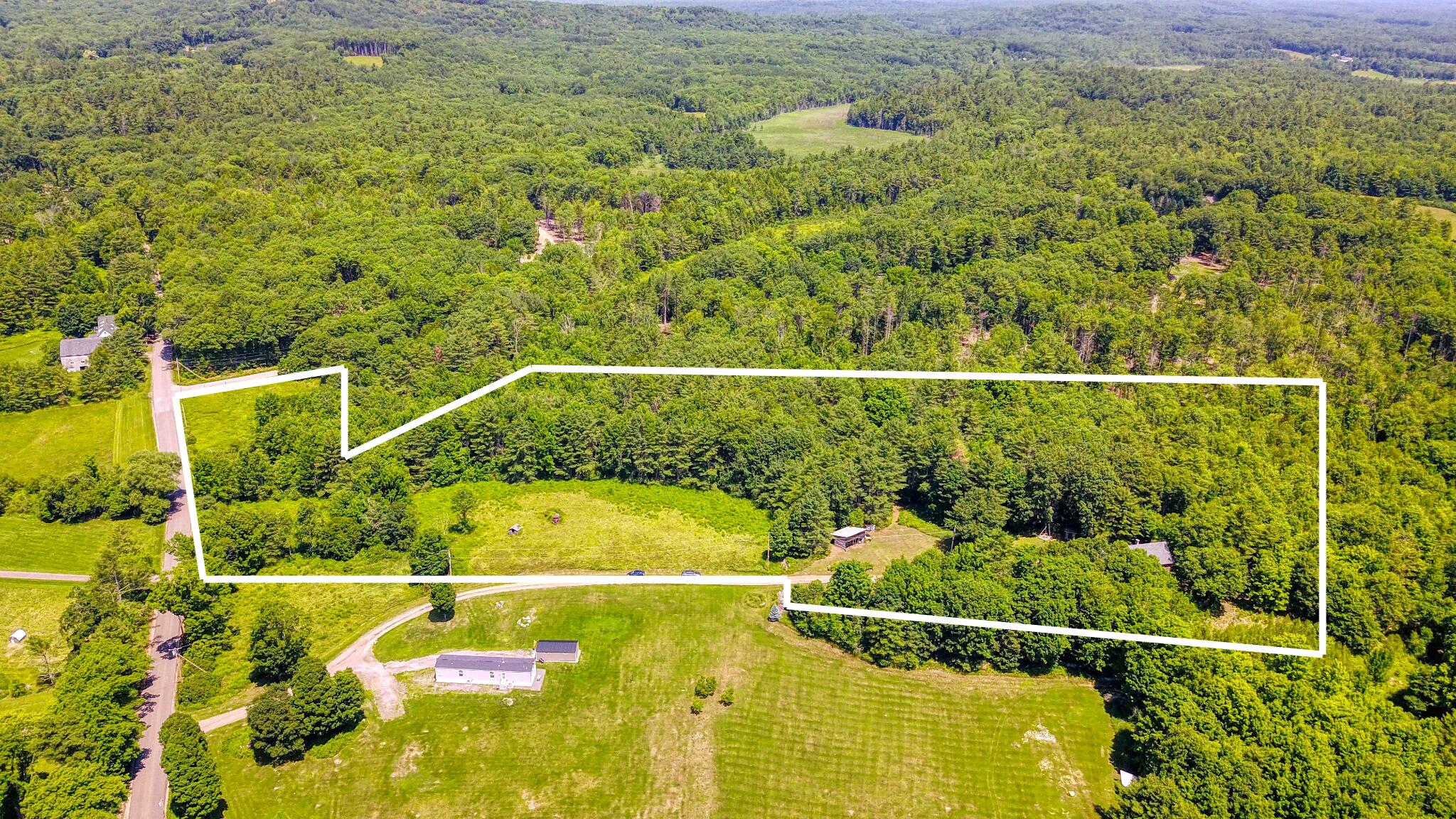 main property photo 40