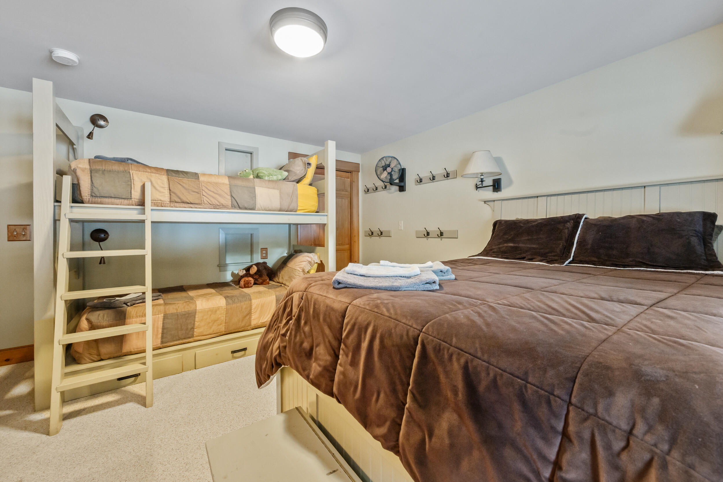 main property photo 64