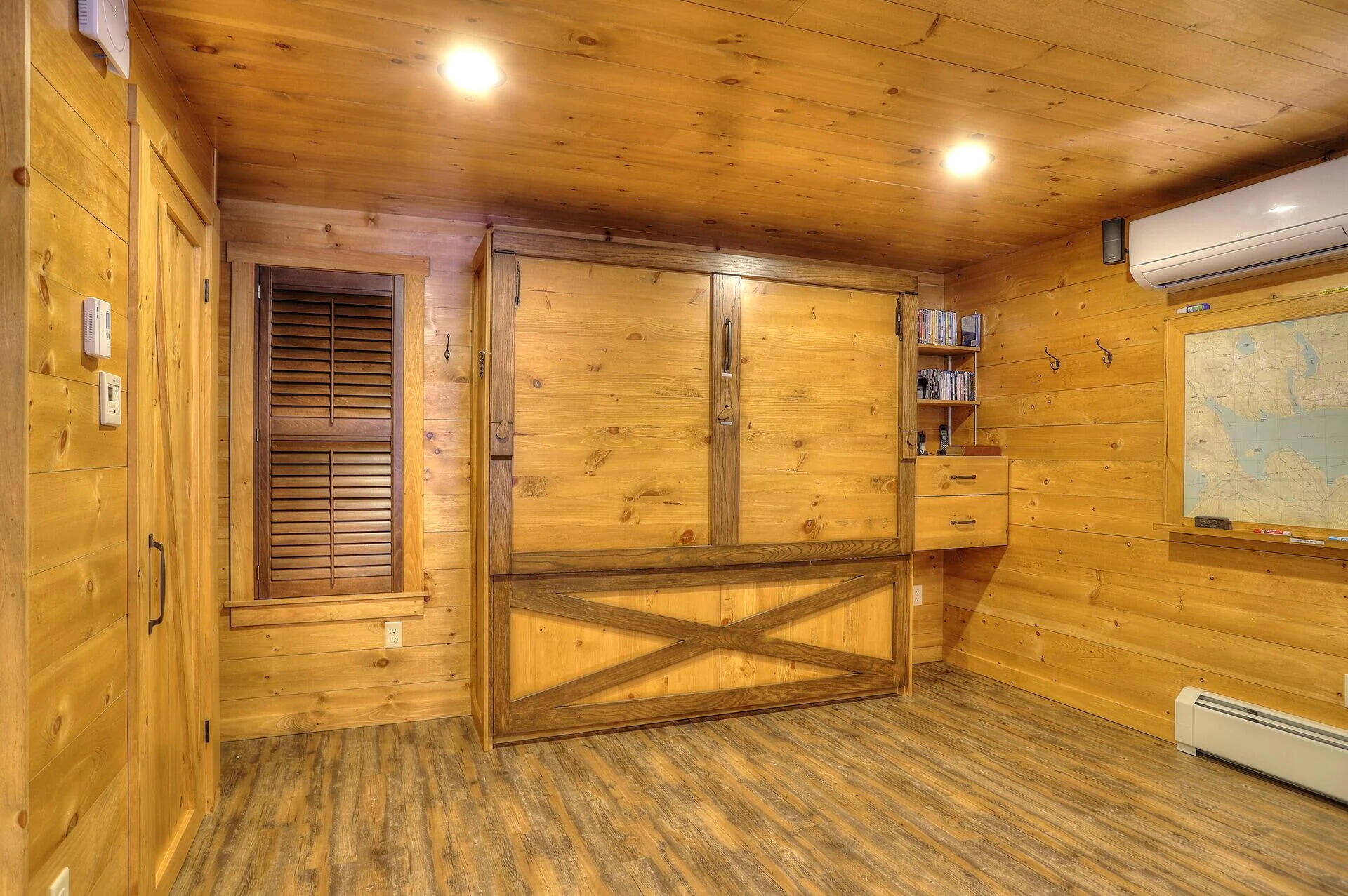 main property photo 78