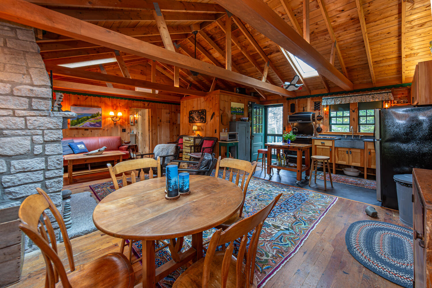 main property photo 17