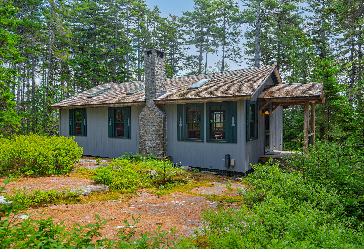 main property photo 24