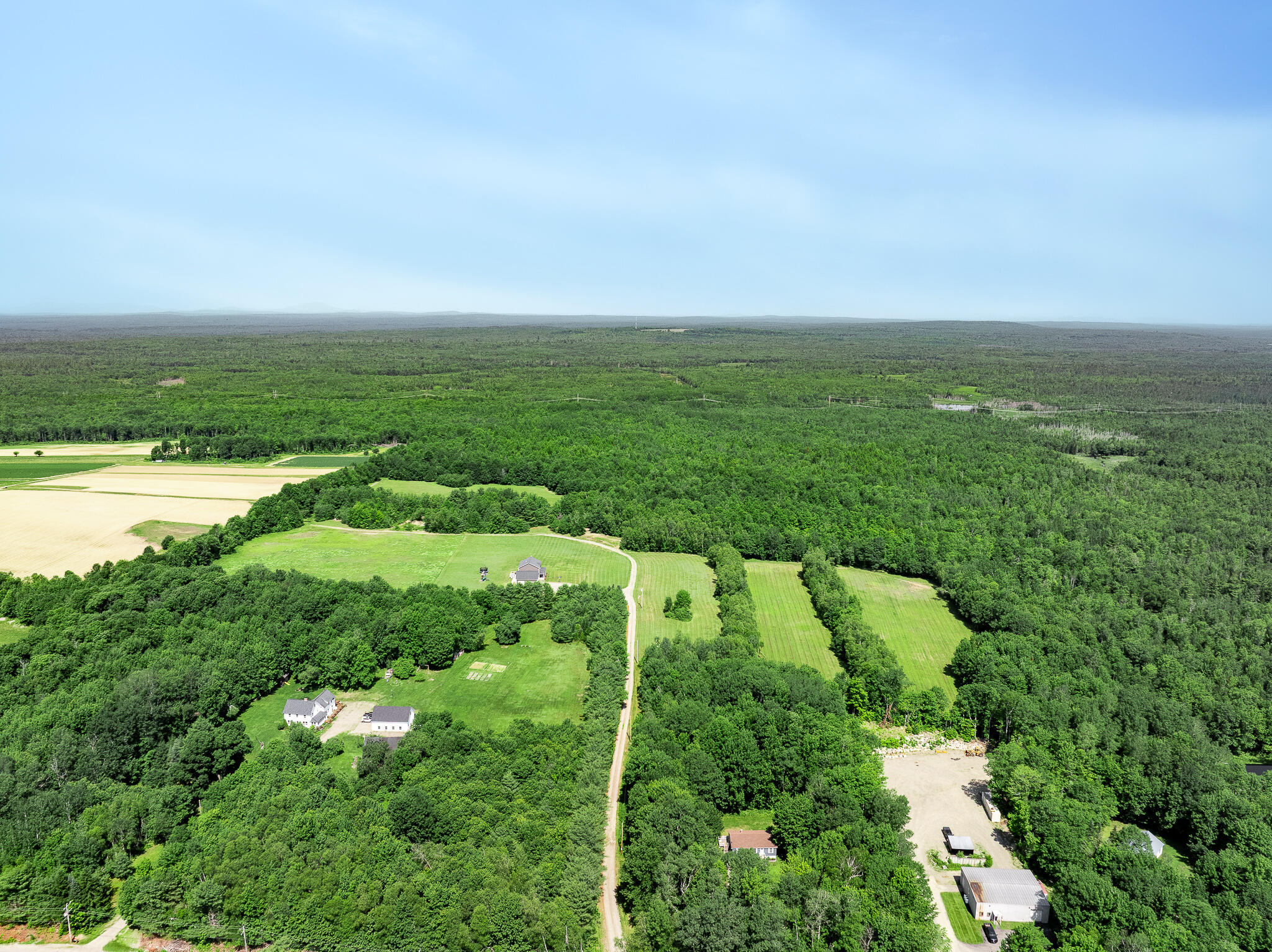 main property photo 10