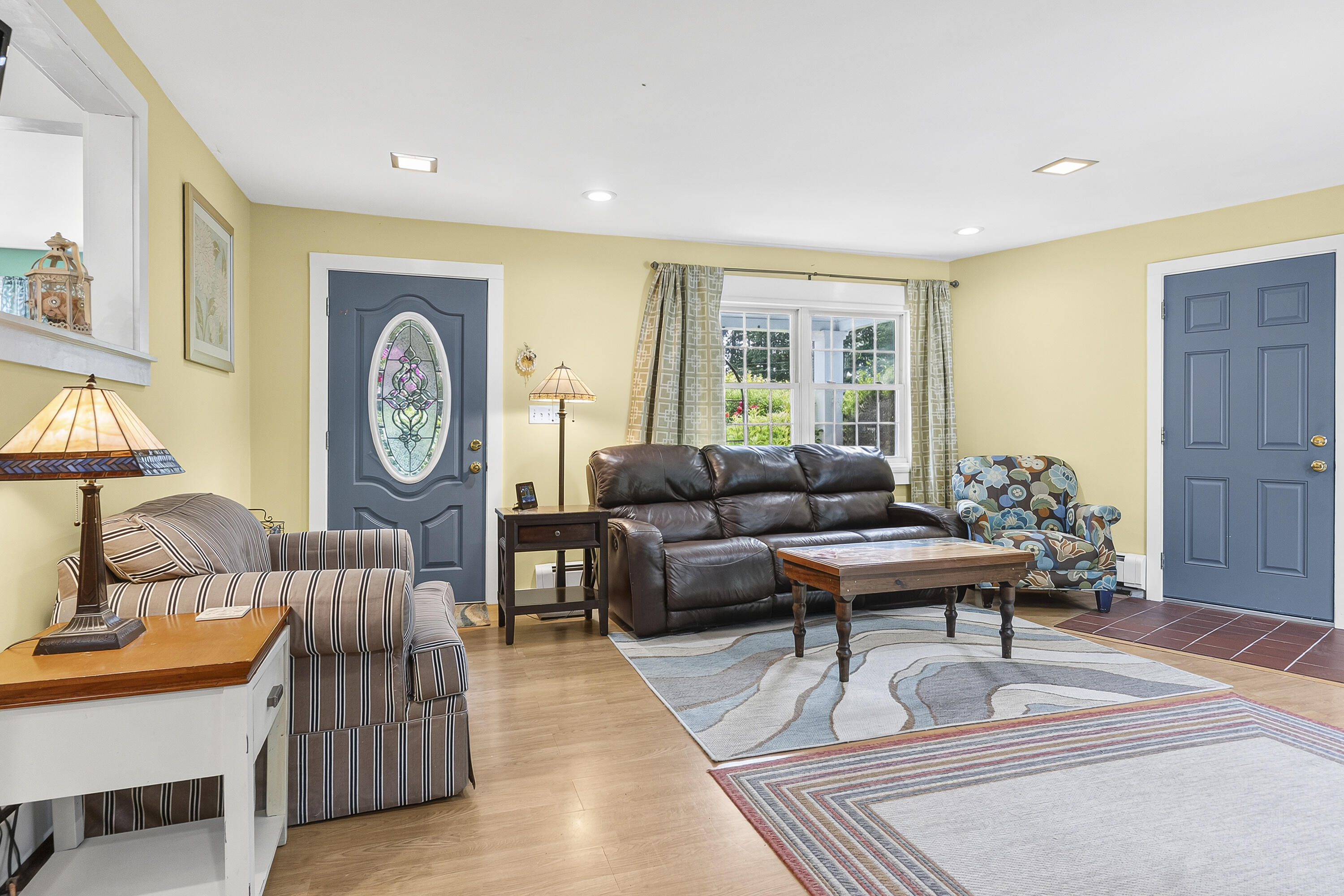 main property photo 7
