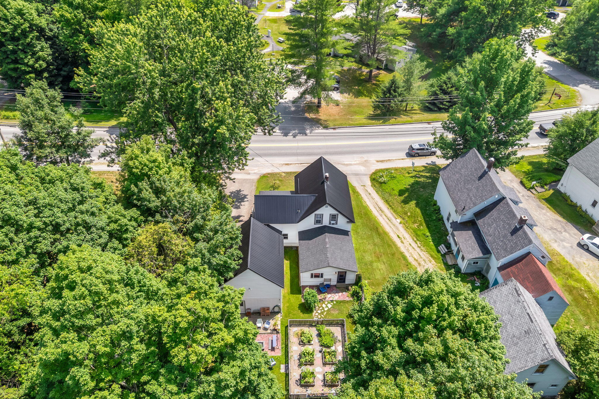 main property photo 68