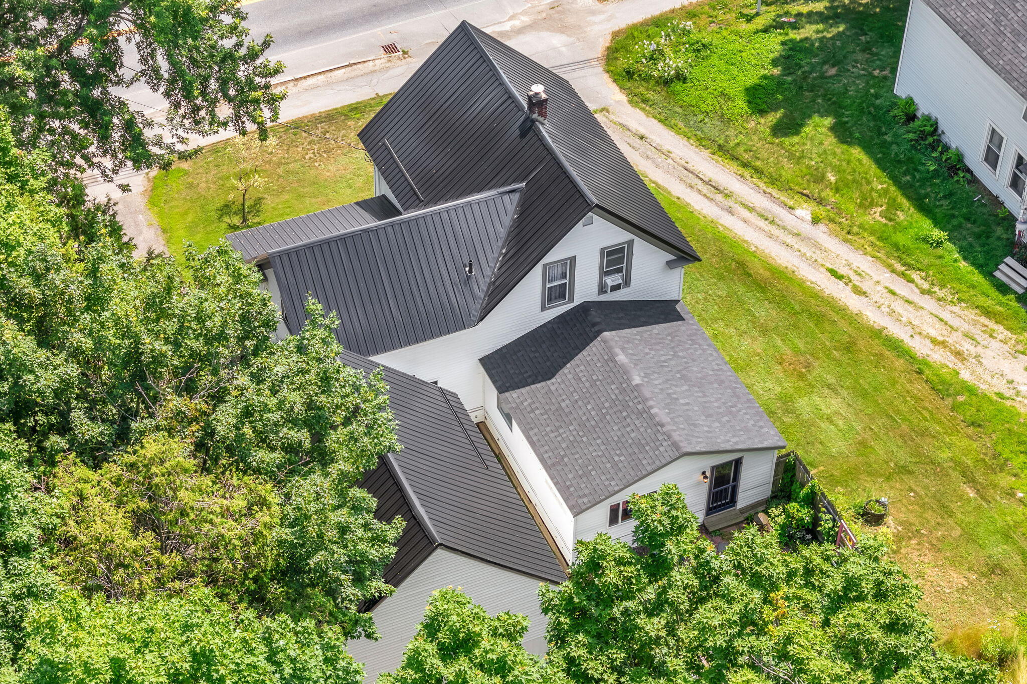 main property photo 72