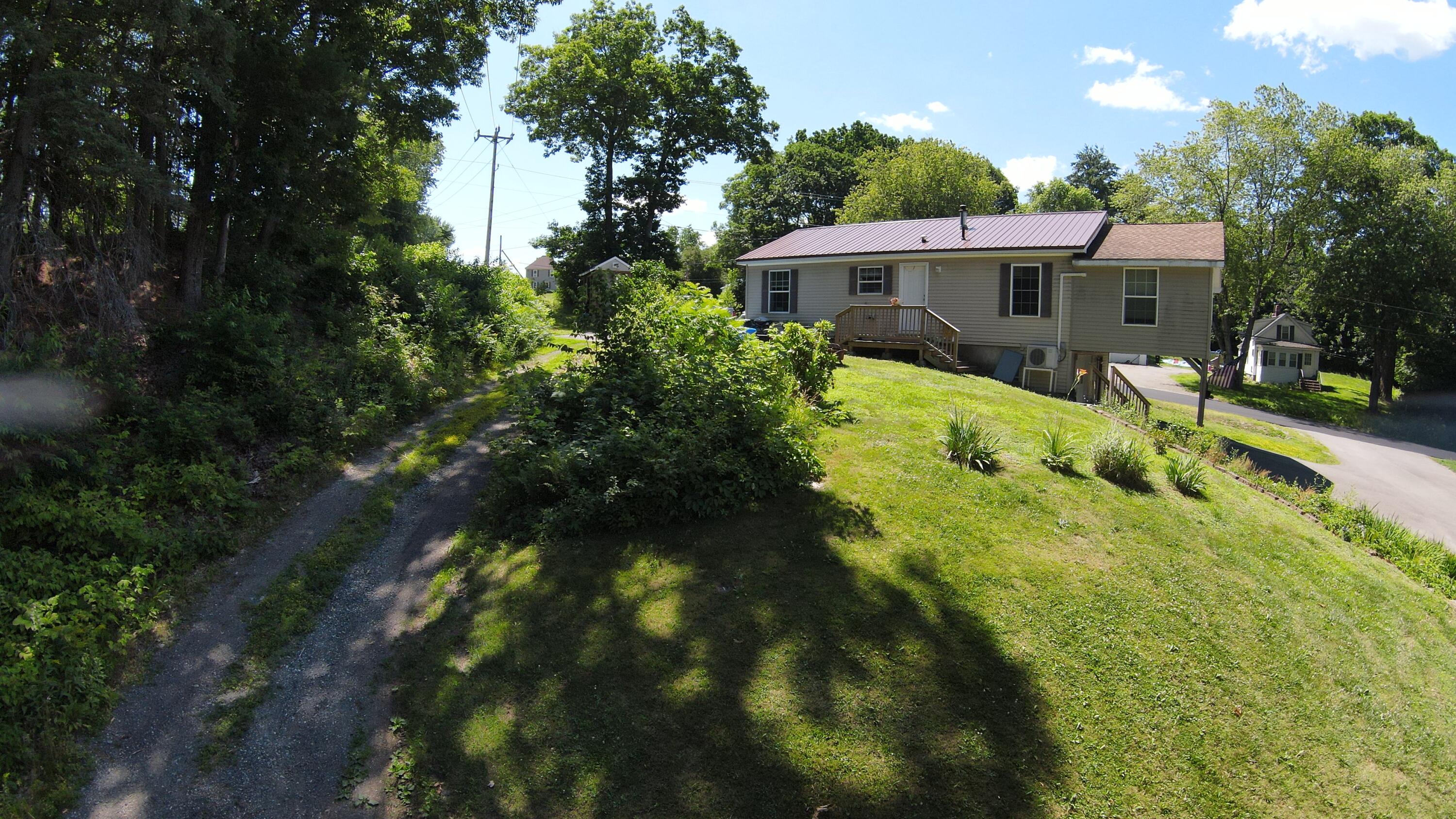 main property photo 24