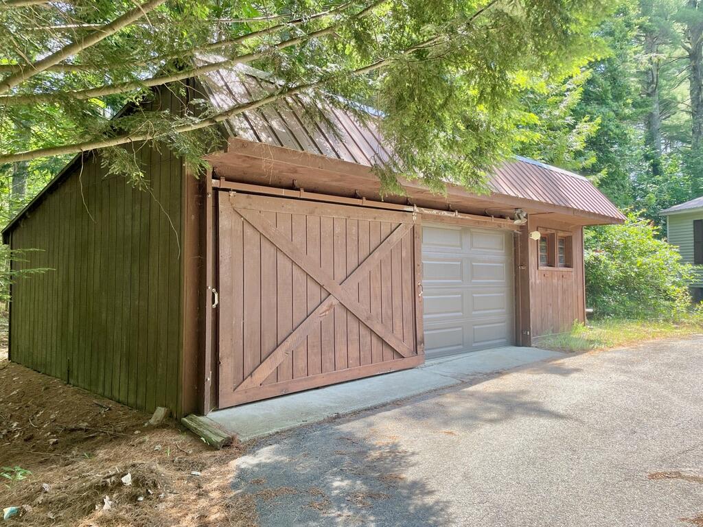 main property photo 57
