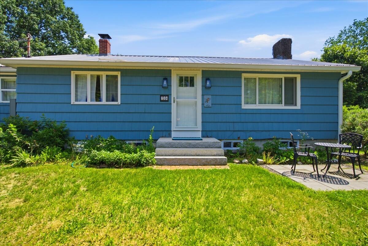 main property photo 76