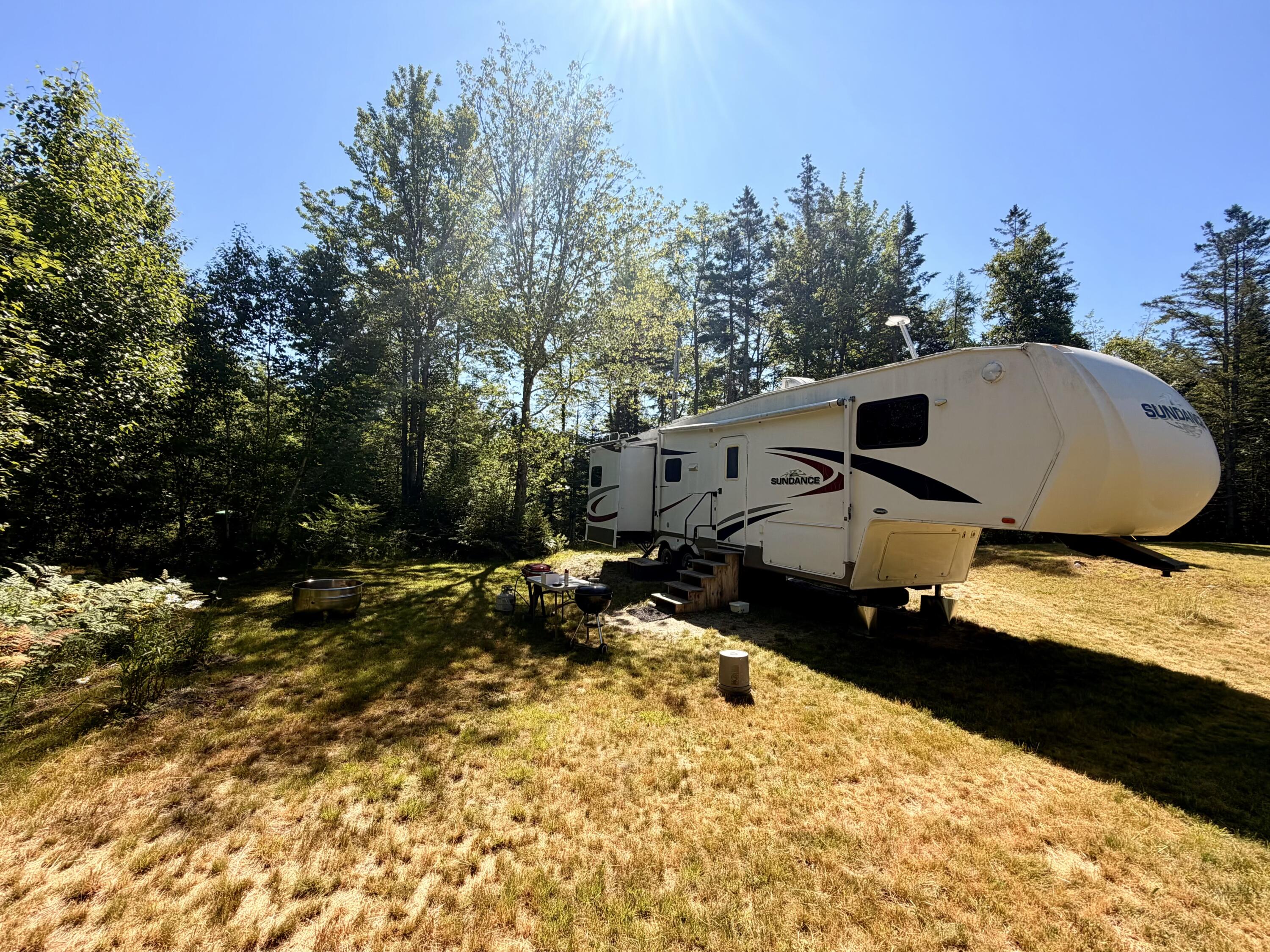 main property photo 17