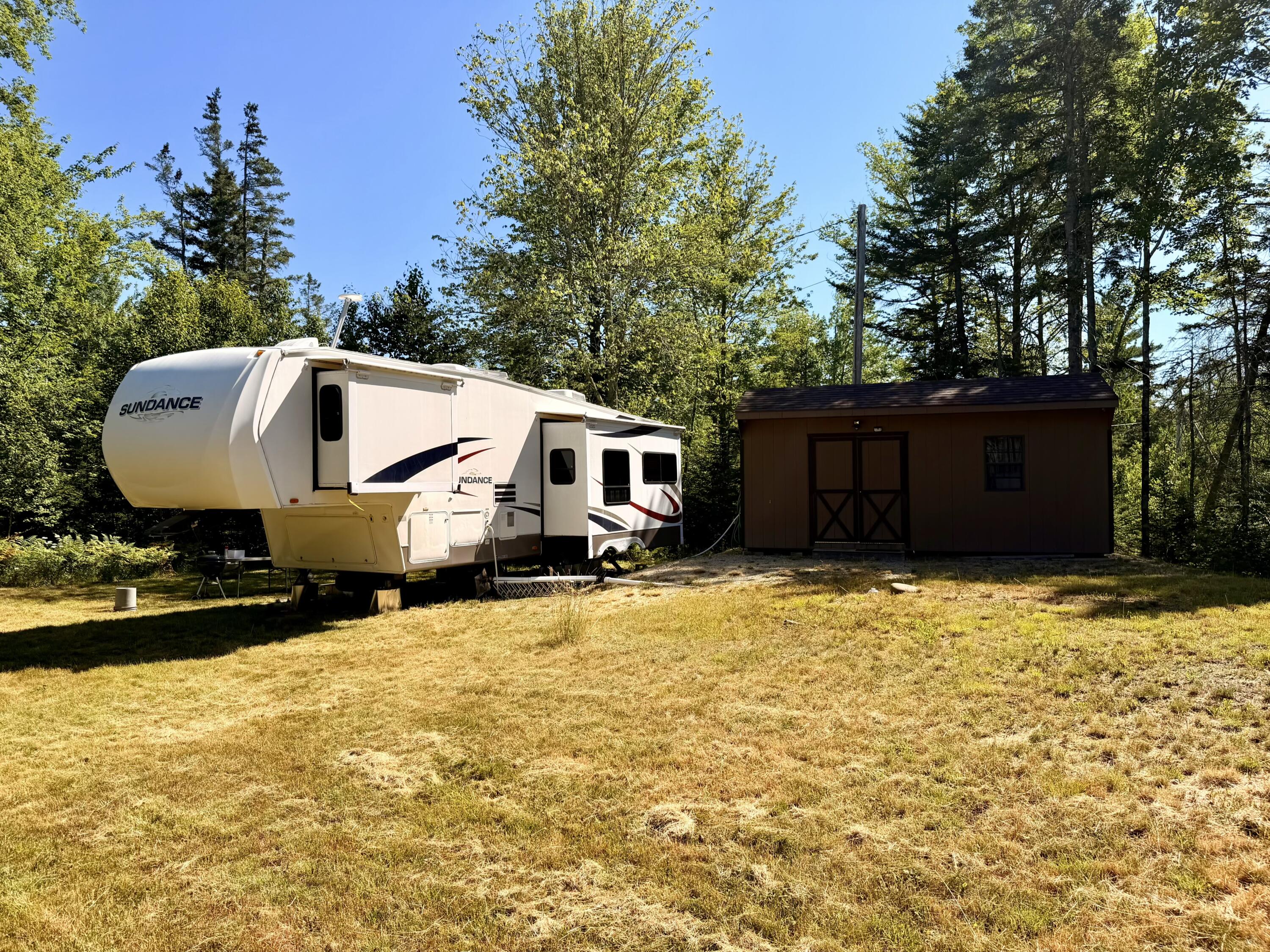 main property photo 19