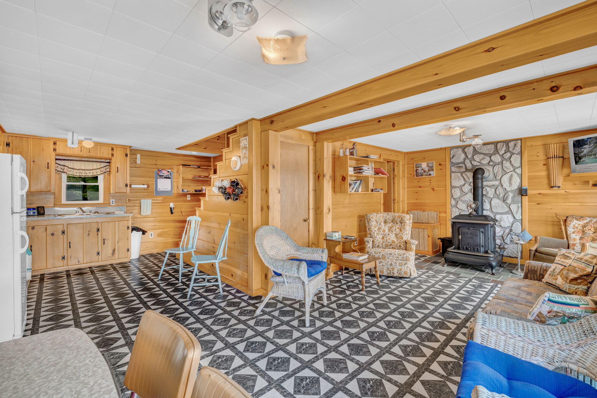 main property photo 26