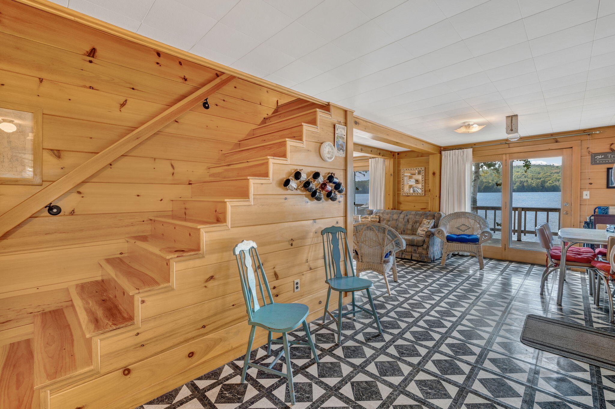 main property photo 29